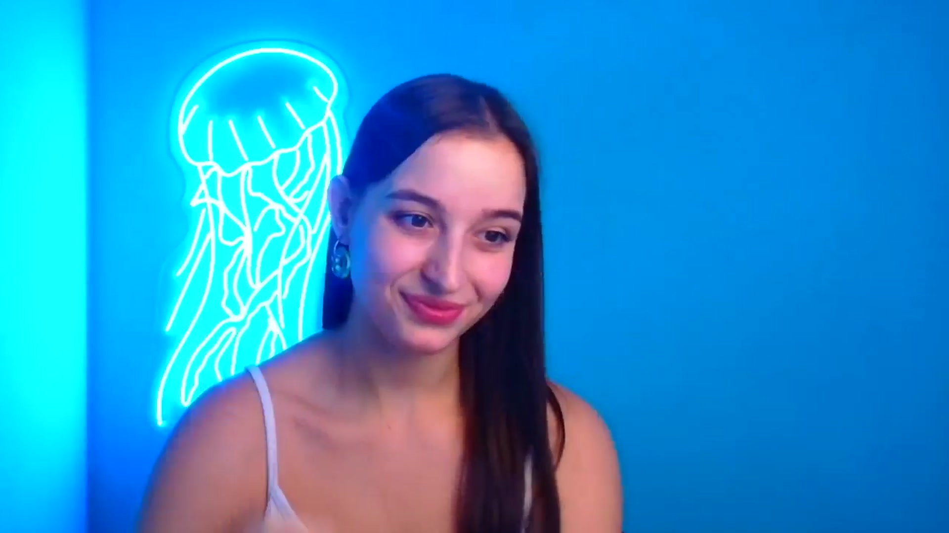 Gallery image thumbnail from Lilli_Fun's myfreecams stream on, 10/27/2024, 15:14 image 15 of 20