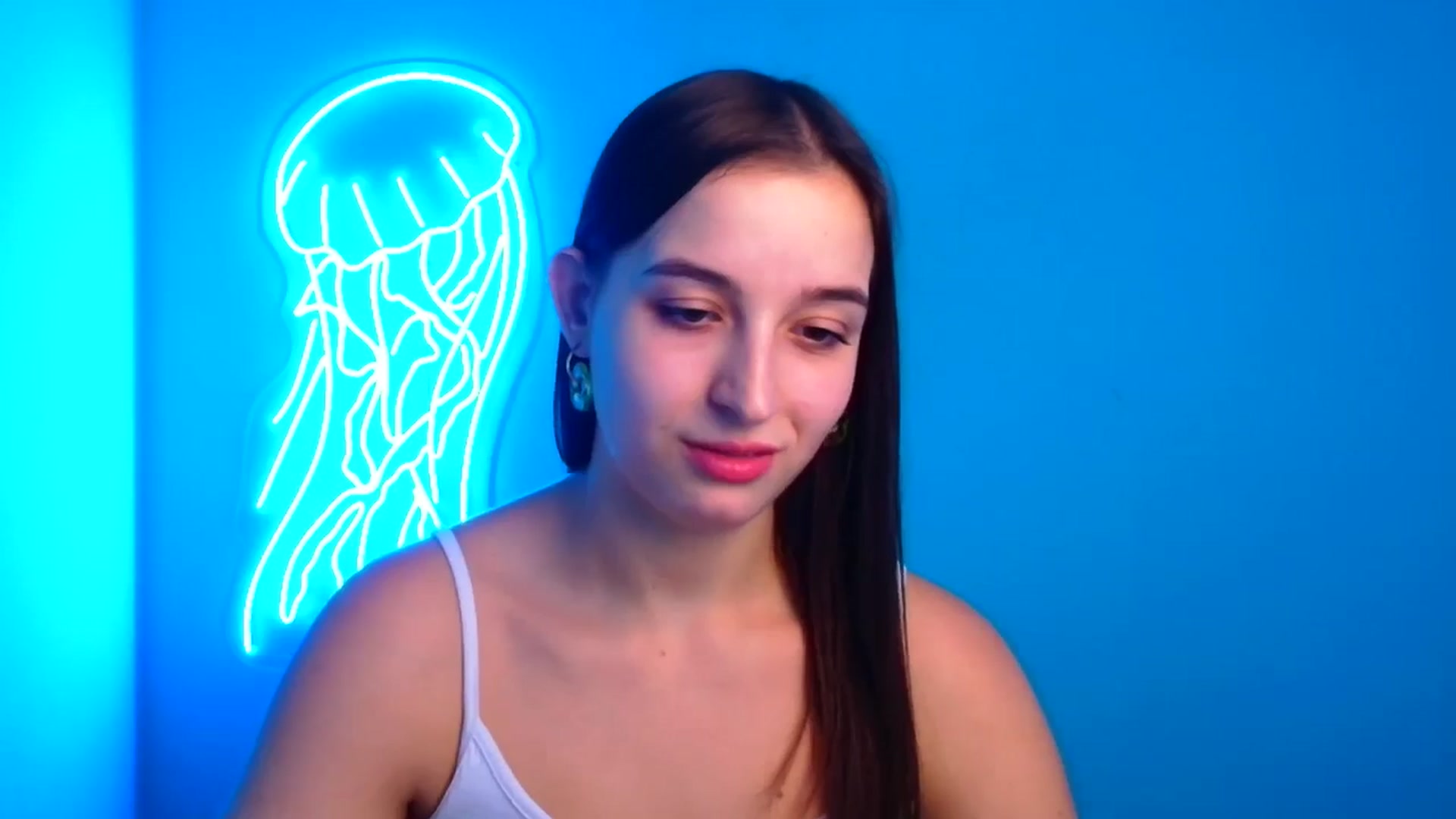Gallery image thumbnail from Lilli_Fun's myfreecams stream on, 10/27/2024, 15:14 image 3 of 20