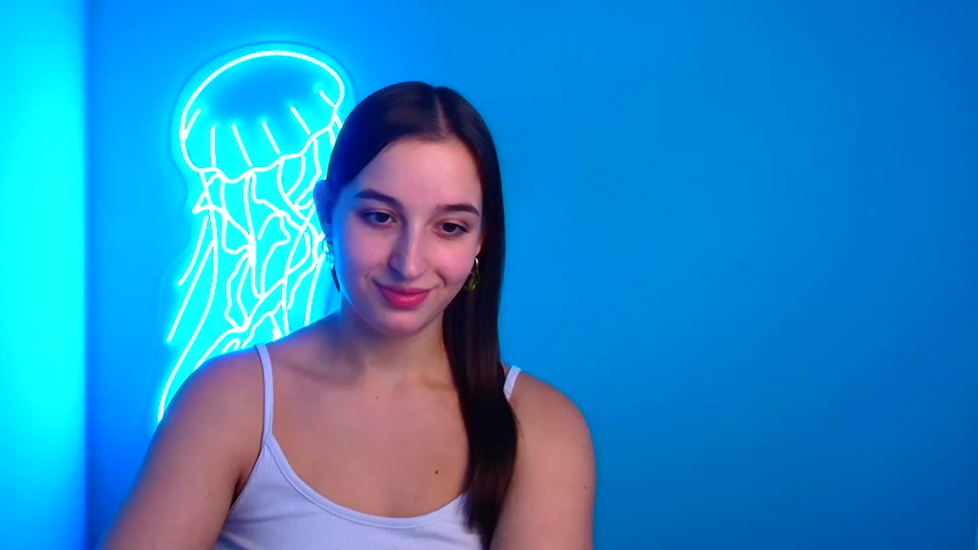 Gallery image thumbnail from Lilli_Fun's myfreecams stream on, 10/27/2024, 17:36 image 14 of 20