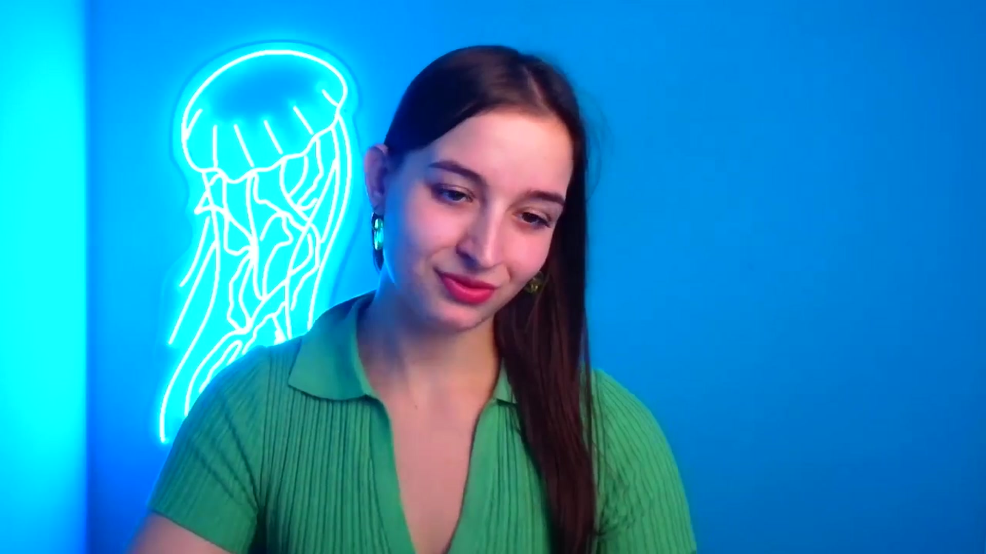 Gallery image thumbnail from Lilli_Fun's myfreecams stream on, 10/28/2024, 09:21 image 16 of 20