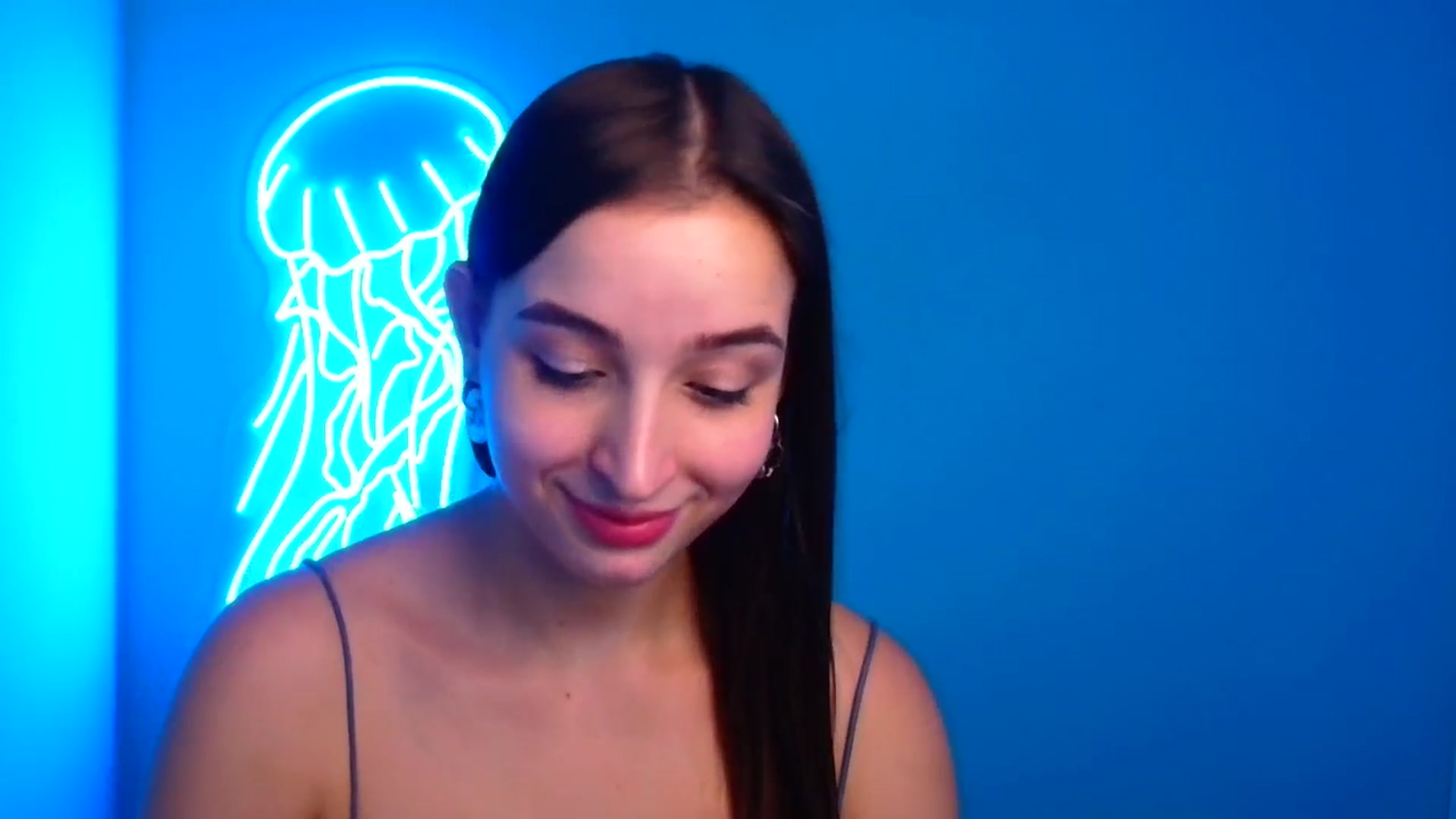 Gallery image thumbnail from Lilli_Fun's myfreecams stream on, 11/01/2024, 13:44 image 9 of 20