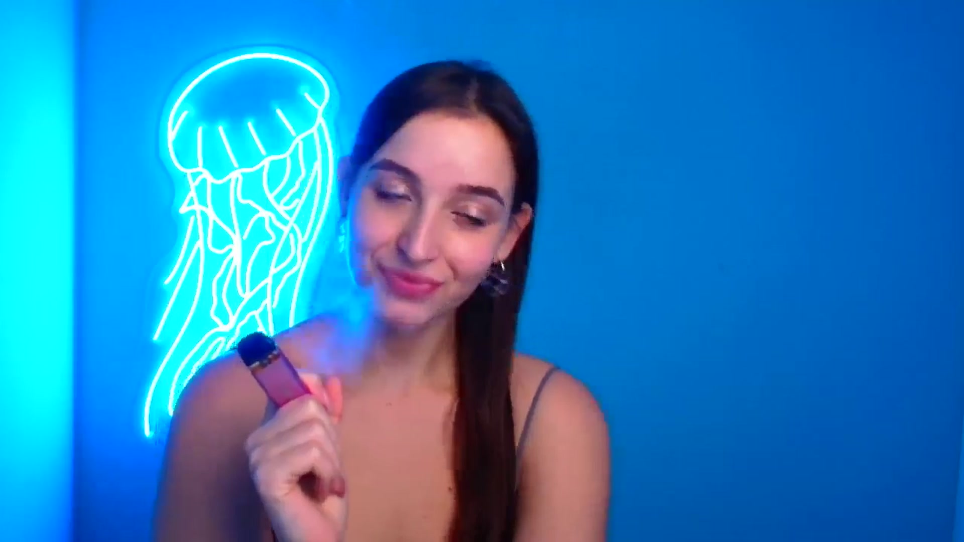 Gallery image thumbnail from Lilli_Fun's myfreecams stream on, 11/01/2024, 15:25 image 17 of 20