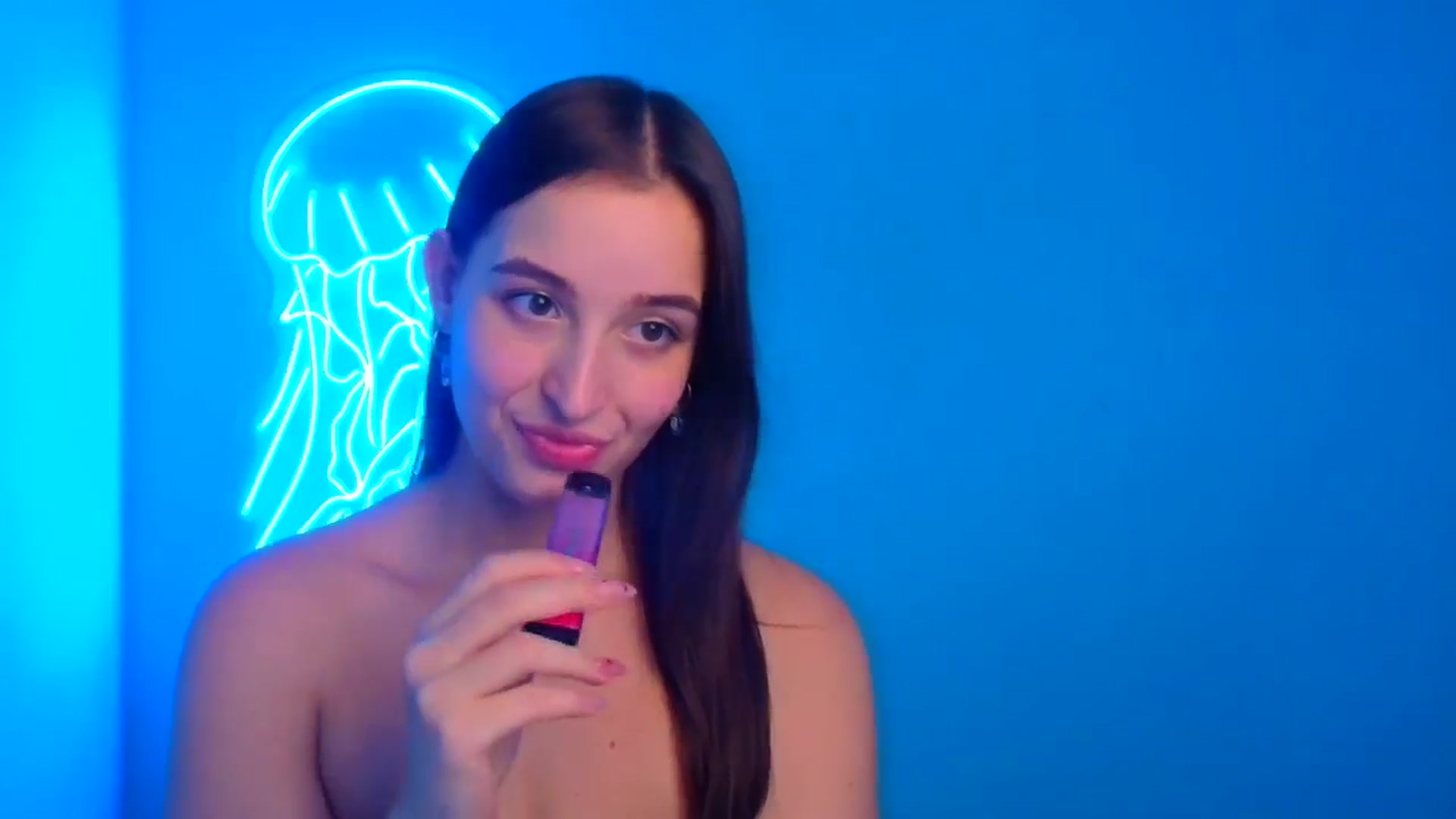 Gallery image thumbnail from Lilli_Fun's myfreecams stream on, 11/01/2024, 17:35 image 4 of 20