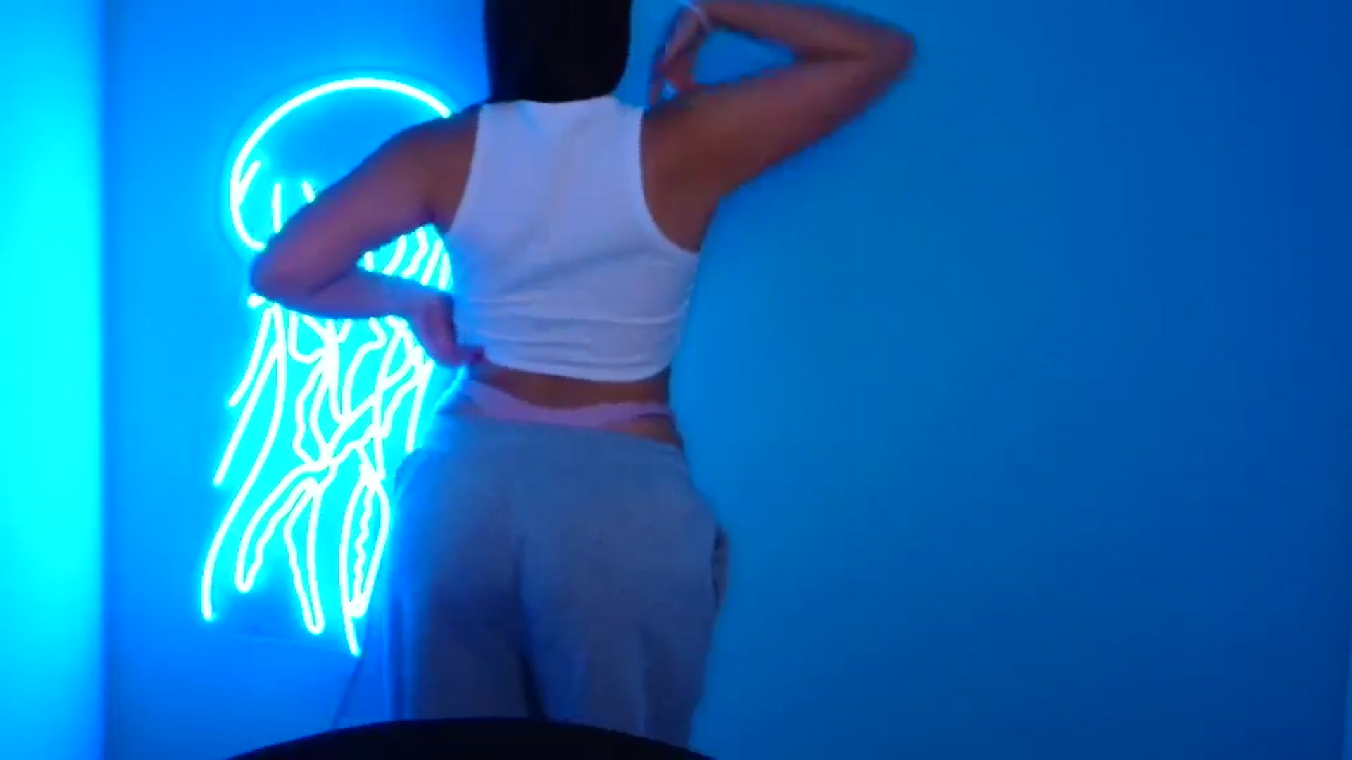 Gallery image thumbnail from Lilli_Fun's myfreecams stream on, 11/02/2024, 11:36 image 7 of 20