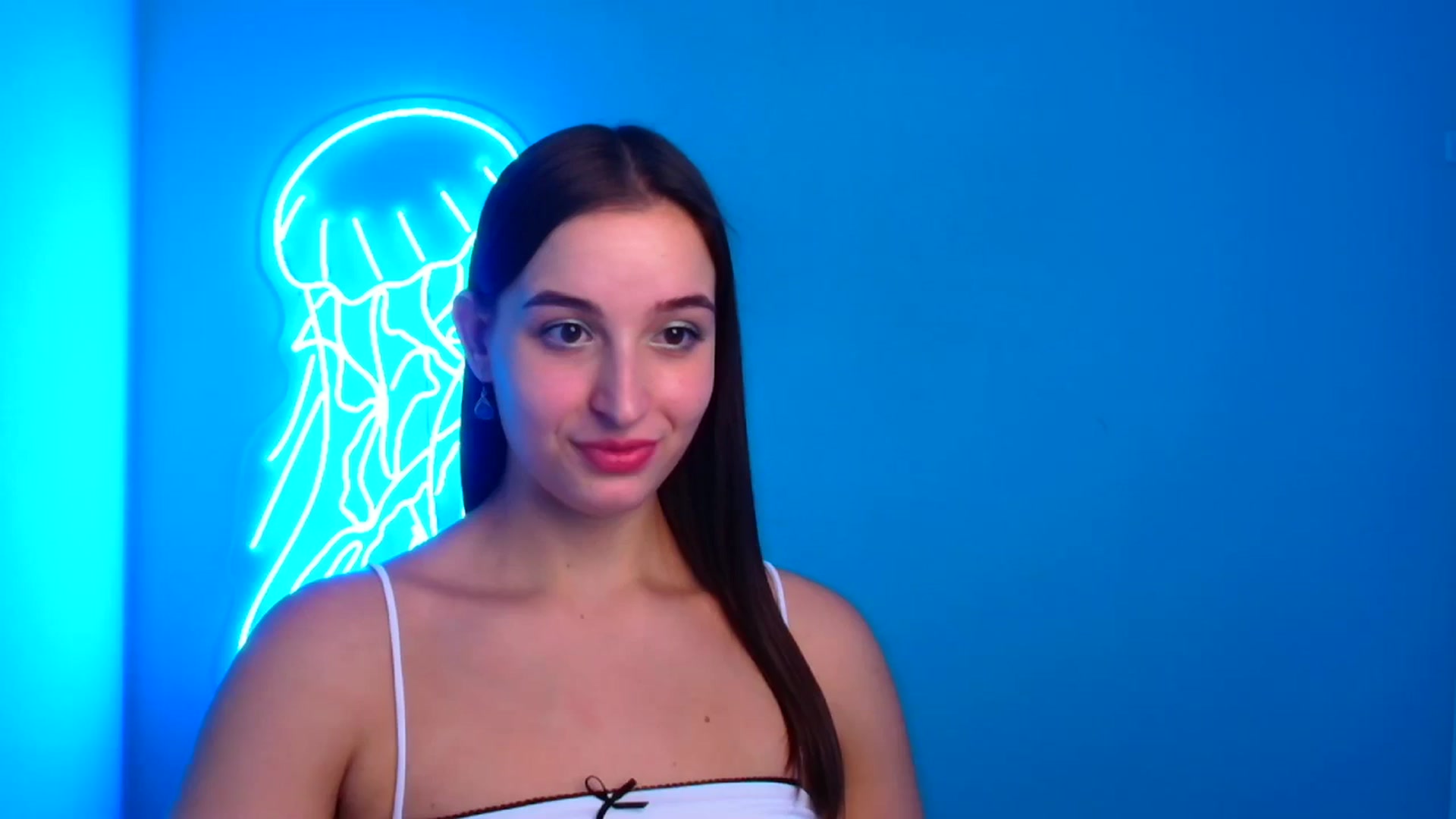Gallery image thumbnail from Lilli_Fun's myfreecams stream on, 11/03/2024, 18:06 image 1 of 20