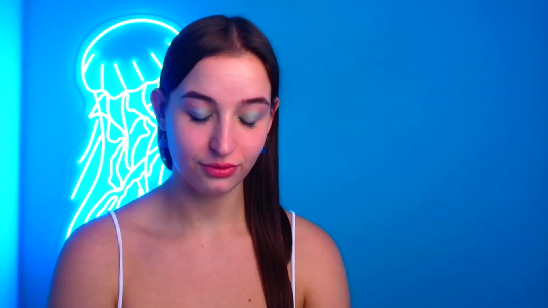 Gallery image thumbnail from Lilli_Fun's myfreecams stream on, 11/03/2024, 19:32 image 10 of 20