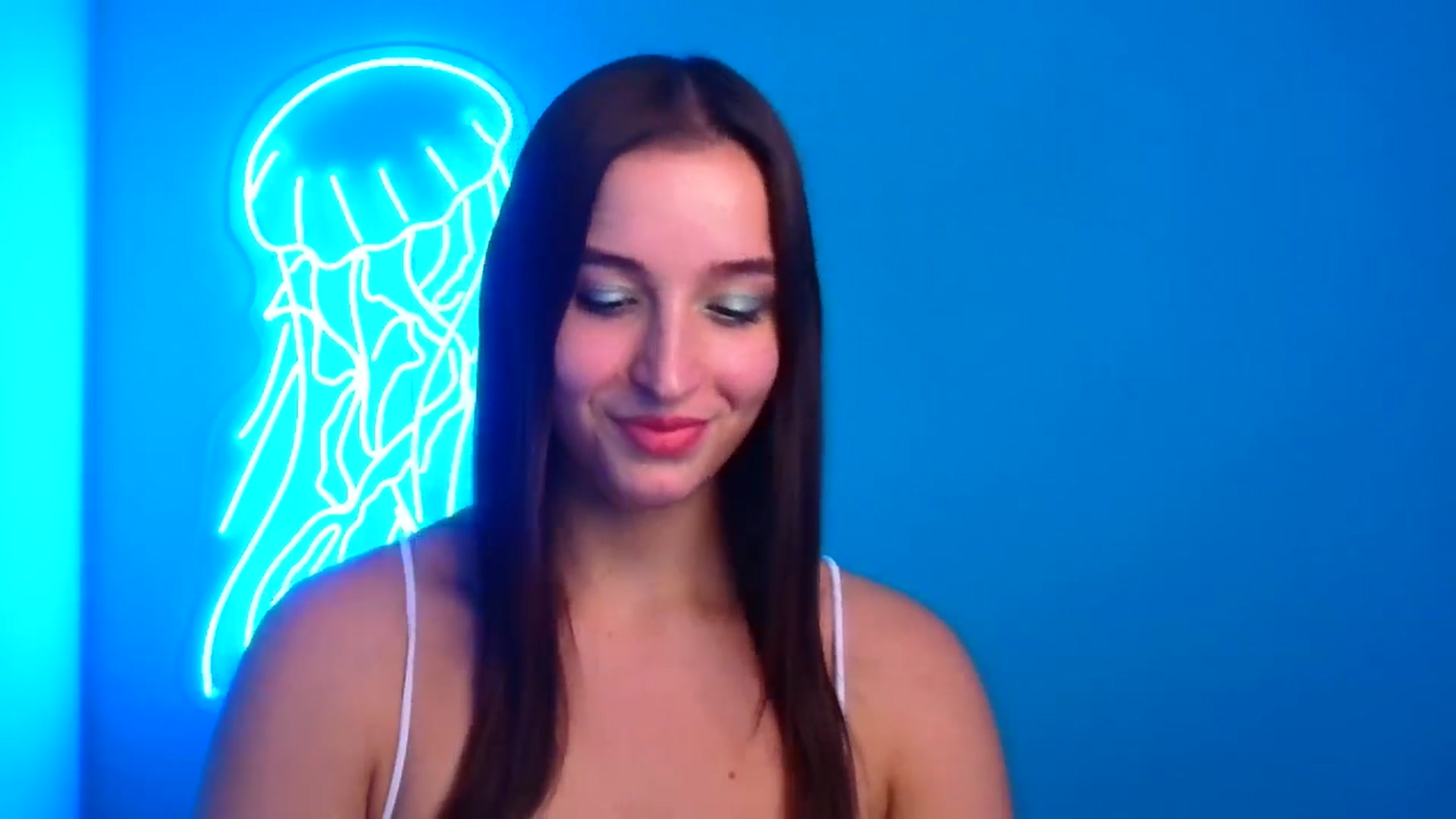 Gallery image thumbnail from Lilli_Fun's myfreecams stream on, 11/03/2024, 19:32 image 2 of 20