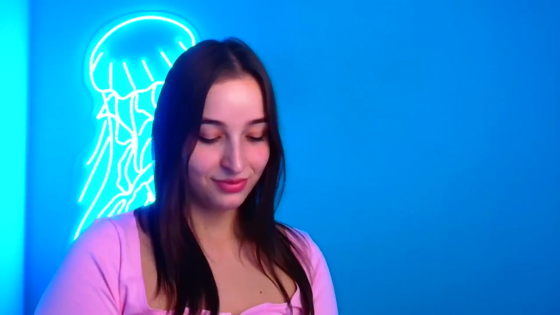 Gallery image thumbnail from Lilli_Fun's myfreecams stream on, 11/09/2024, 09:35 image 17 of 20