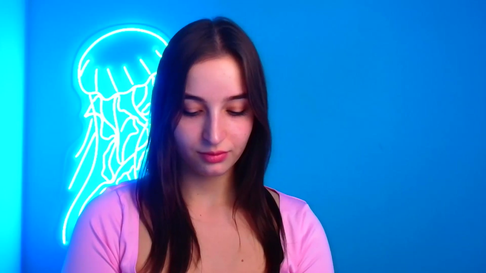 Gallery image thumbnail from Lilli_Fun's myfreecams stream on, 11/09/2024, 09:35 image 6 of 20