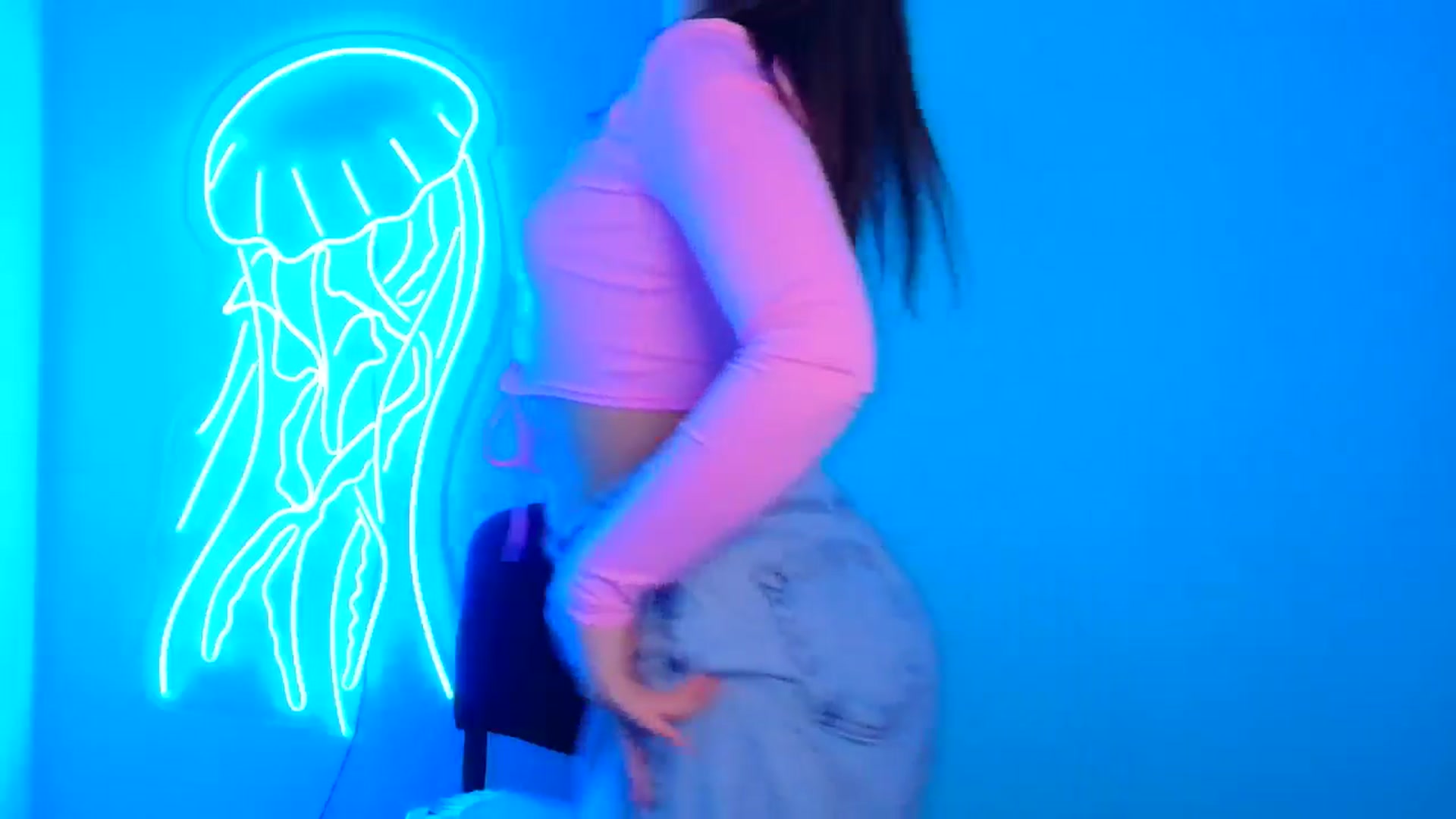 Gallery image thumbnail from Lilli_Fun's myfreecams stream on, 11/09/2024, 11:52 image 16 of 20