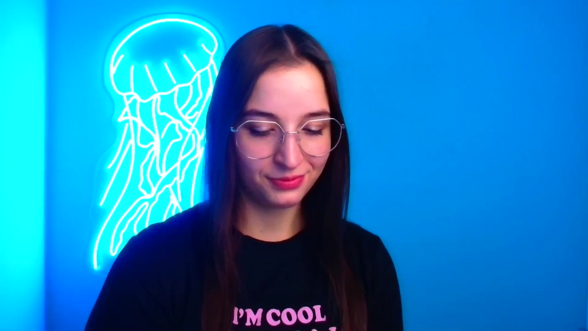 Gallery image thumbnail from Lilli_Fun's myfreecams stream on, 11/16/2024, 10:40 image 19 of 20