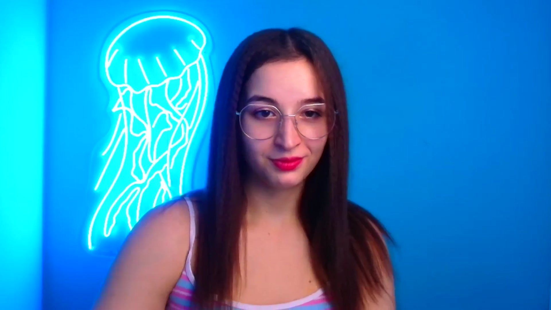 Gallery image thumbnail from Lilli_Fun's myfreecams stream on, 11/17/2024, 13:26 image 4 of 20