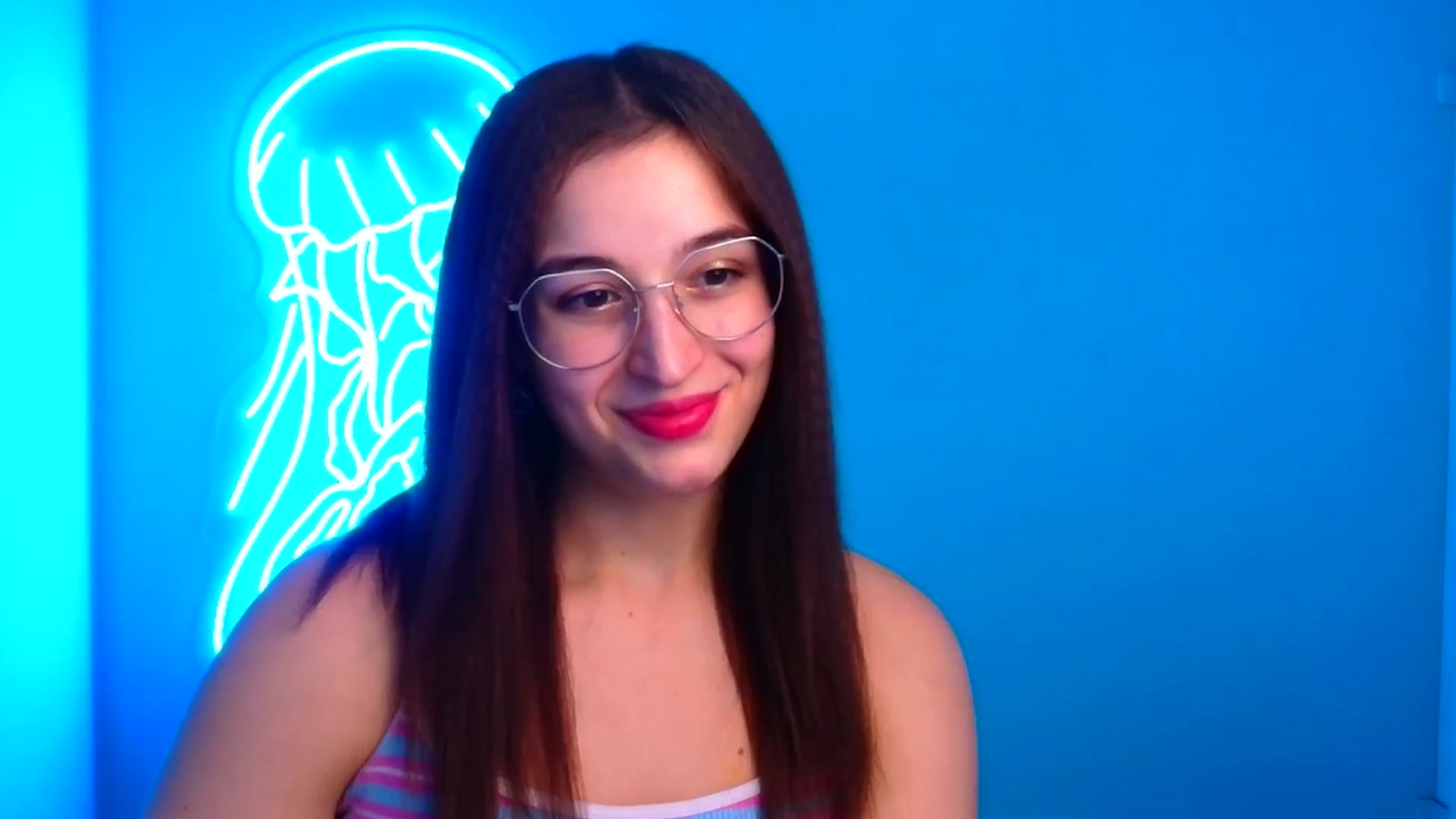 Gallery image thumbnail from Lilli_Fun's myfreecams stream on, 11/17/2024, 14:42 image 20 of 20