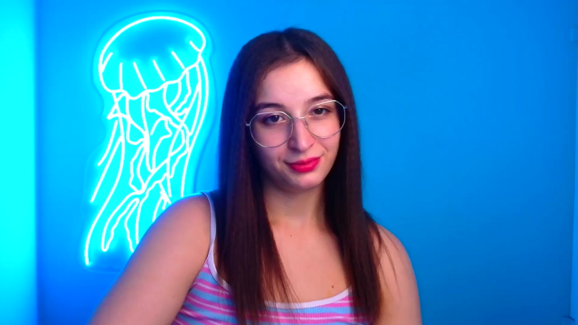 Gallery image thumbnail from Lilli_Fun's myfreecams stream on, 11/17/2024, 14:42 image 10 of 20