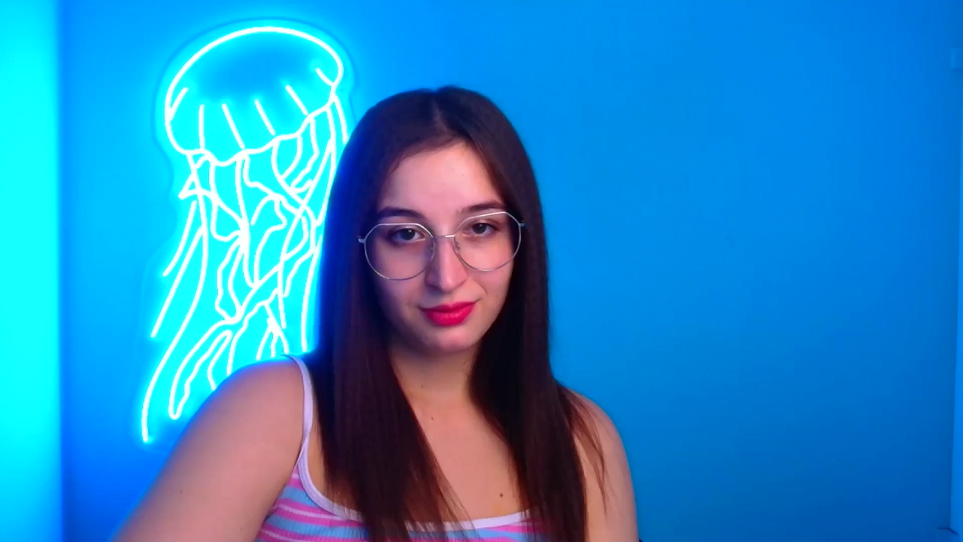 Gallery image thumbnail from Lilli_Fun's myfreecams stream on, 11/17/2024, 14:42 image 6 of 20