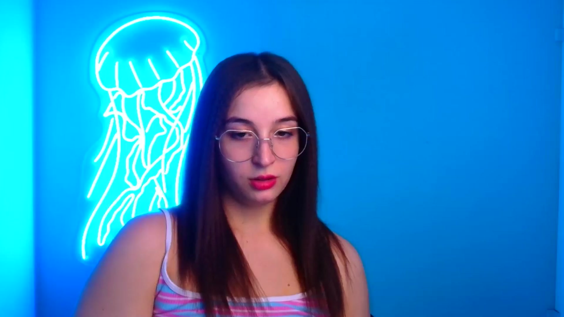 Gallery image thumbnail from Lilli_Fun's myfreecams stream on, 11/17/2024, 14:42 image 2 of 20