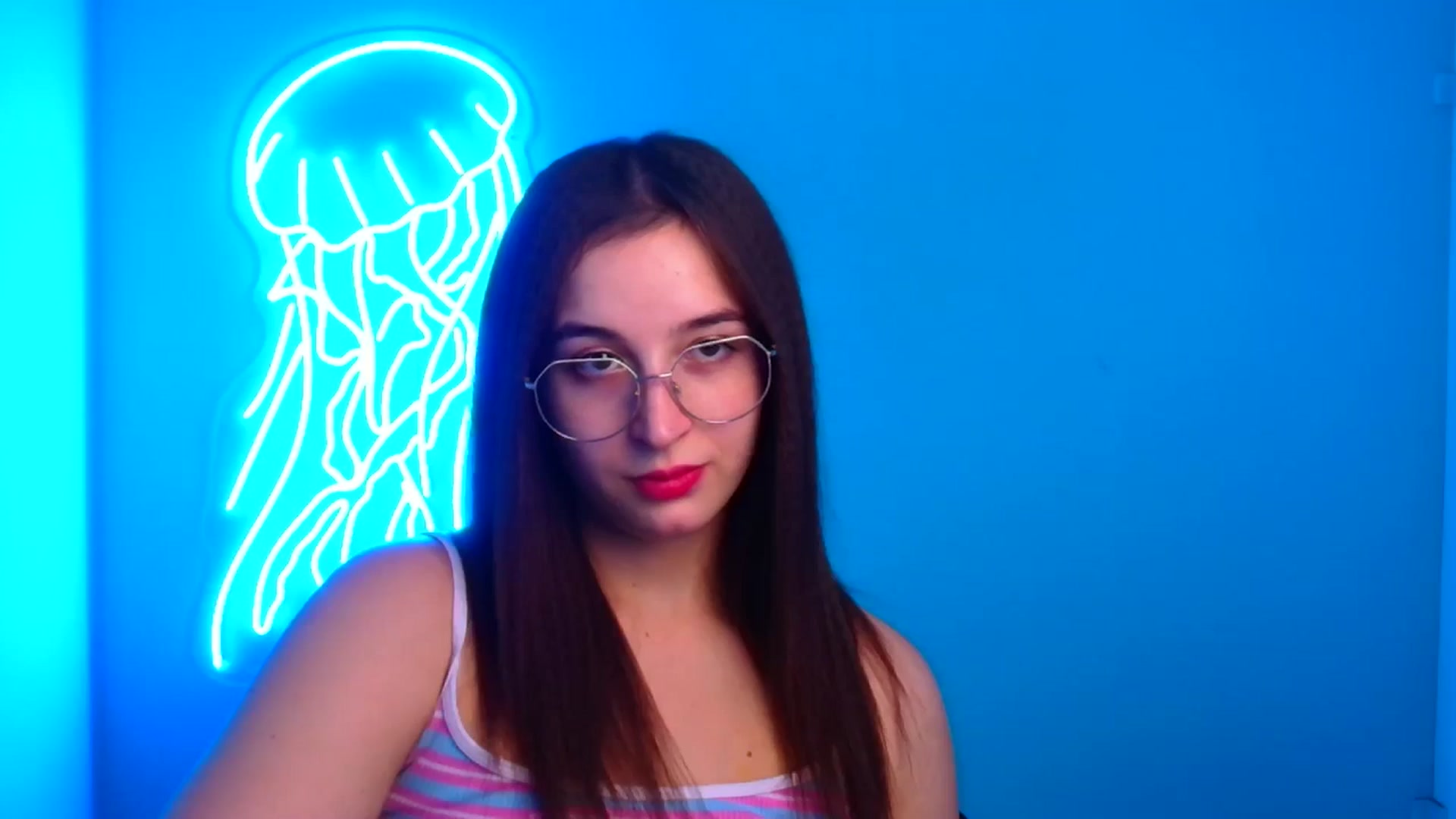 Gallery image thumbnail from Lilli_Fun's myfreecams stream on, 11/17/2024, 14:42 image 3 of 20
