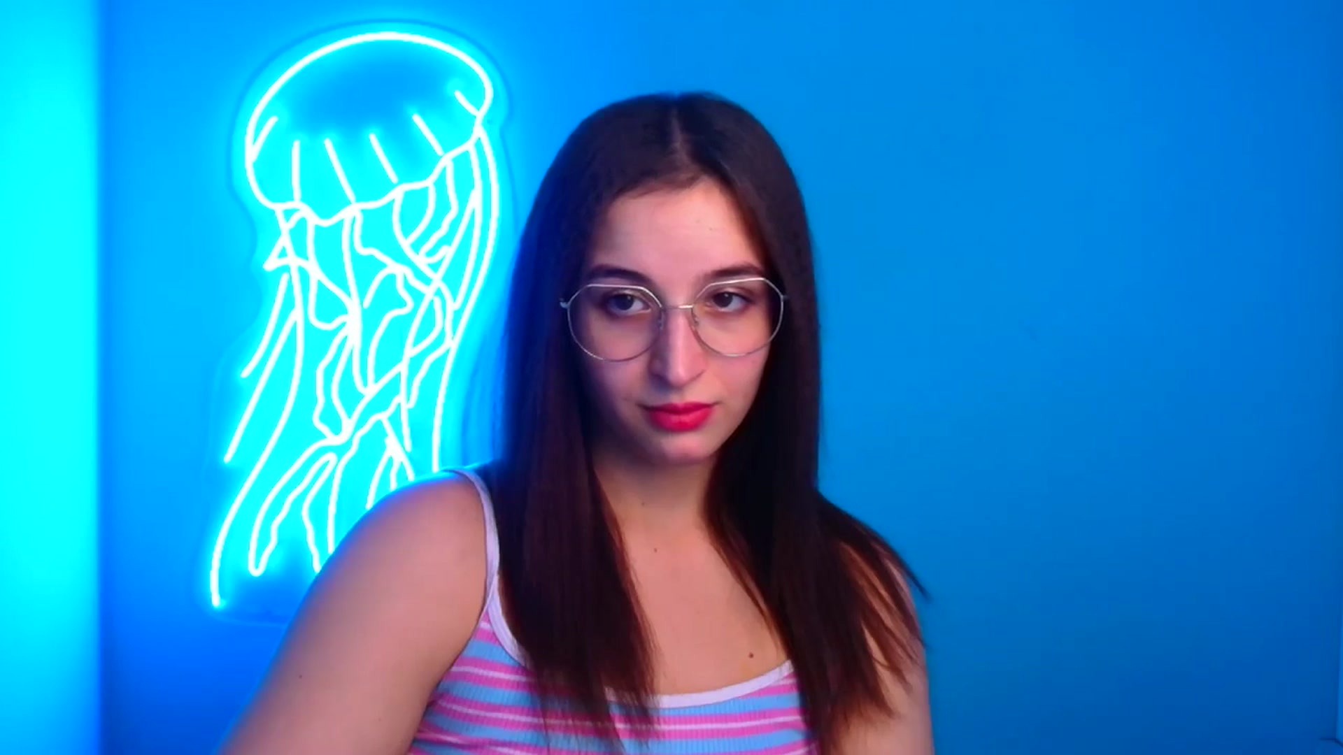 Gallery image thumbnail from Lilli_Fun's myfreecams stream on, 11/17/2024, 16:42 image 4 of 20