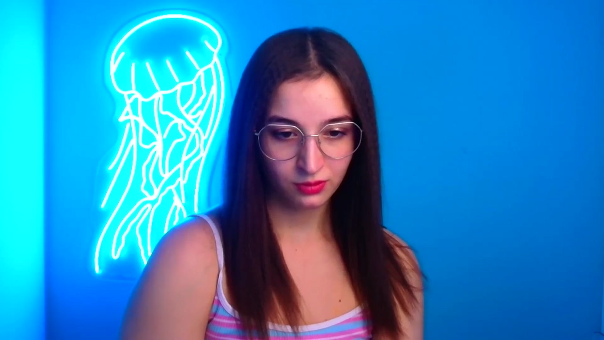 Gallery image thumbnail from Lilli_Fun's myfreecams stream on, 11/17/2024, 16:42 image 2 of 20