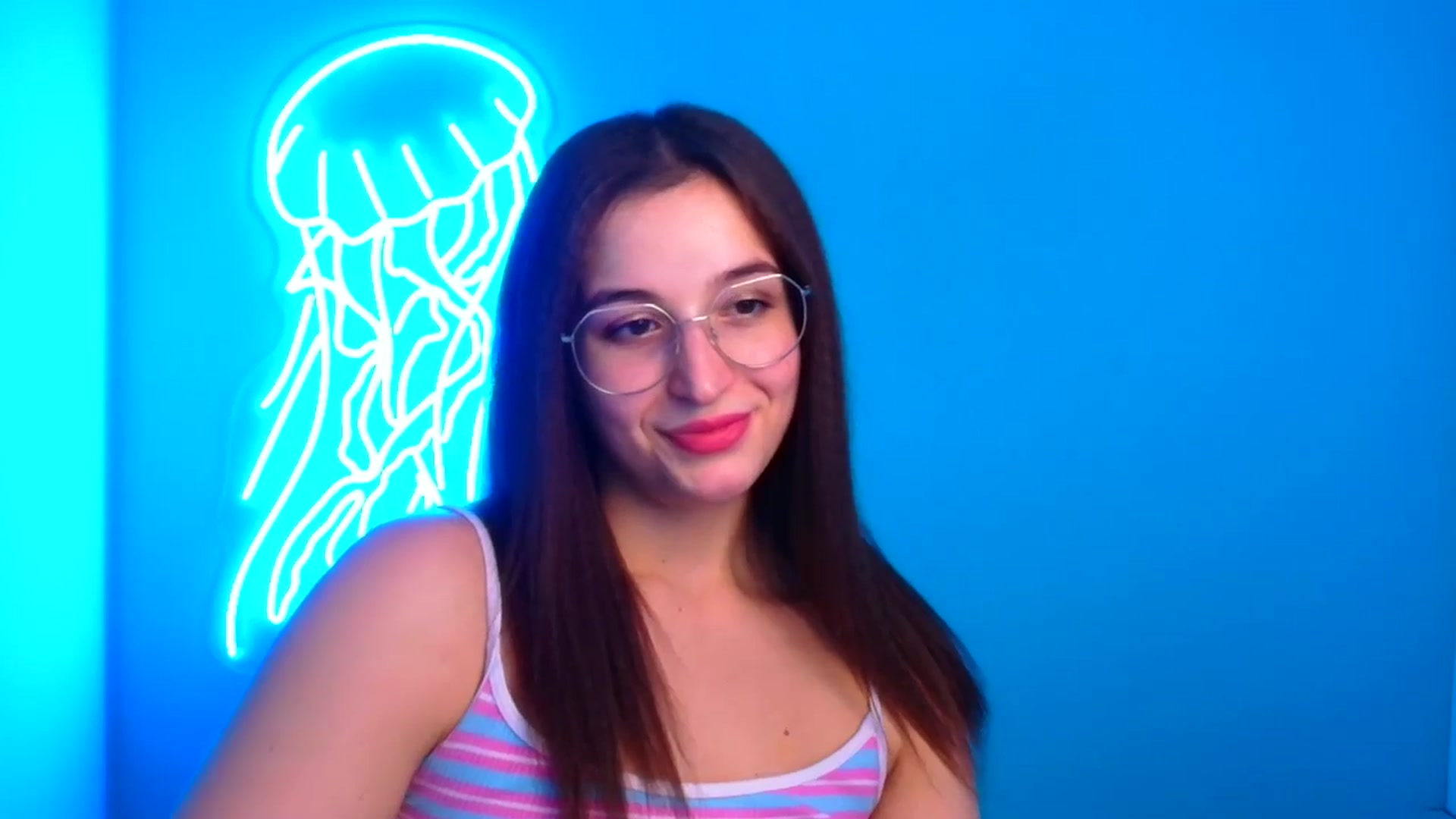 Gallery image thumbnail from Lilli_Fun's myfreecams stream on, 11/17/2024, 19:56 image 20 of 20