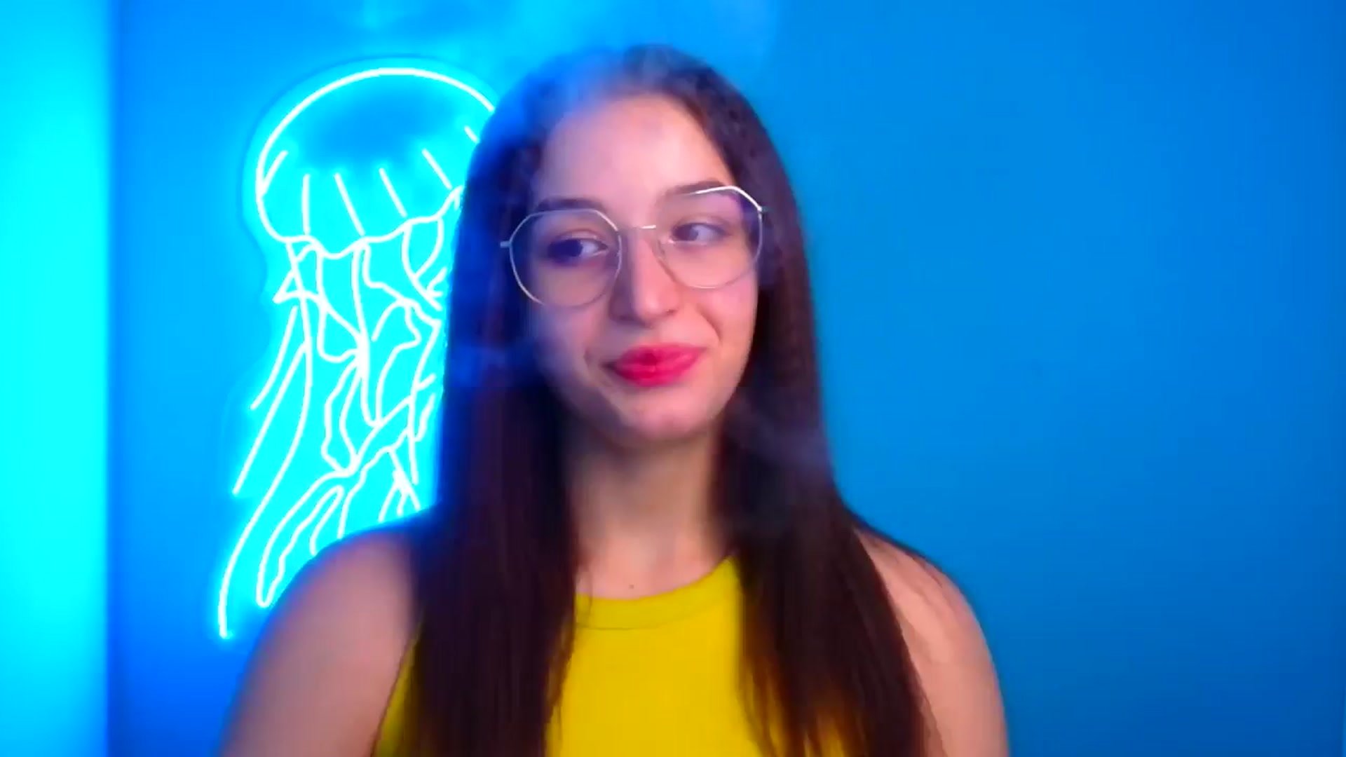 Gallery image thumbnail from Lilli_Fun's myfreecams stream on, 11/18/2024, 07:12 image 1 of 20