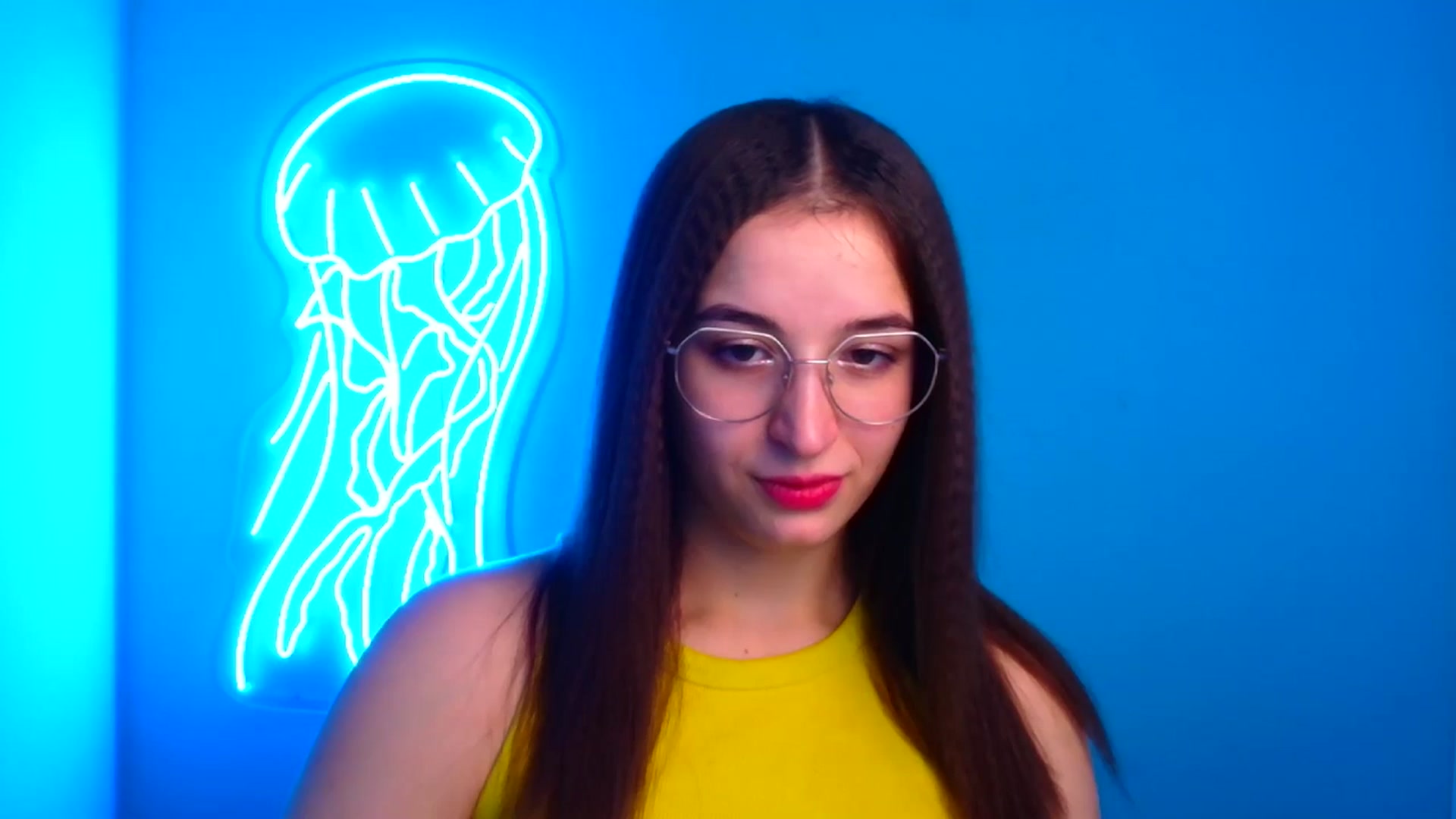 Gallery image thumbnail from Lilli_Fun's myfreecams stream on, 11/18/2024, 07:12 image 9 of 20