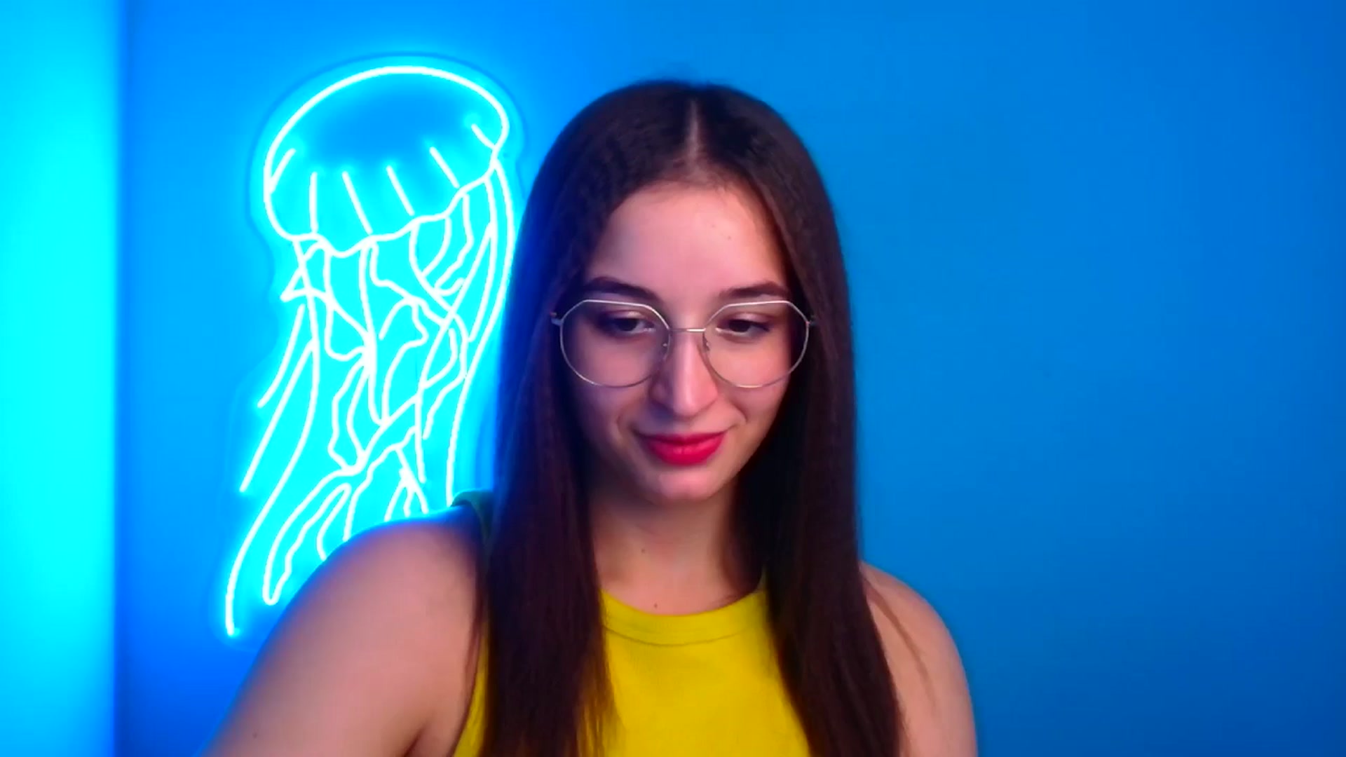 Gallery image thumbnail from Lilli_Fun's myfreecams stream on, 11/18/2024, 08:21 image 3 of 20