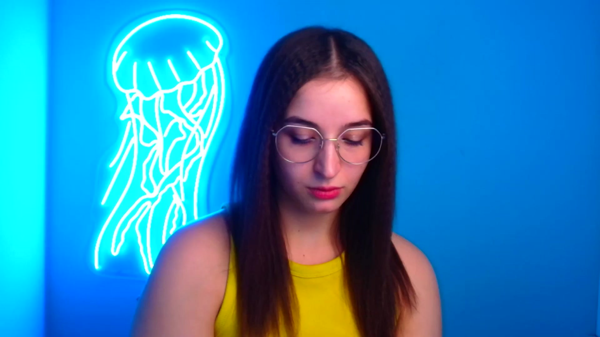 Gallery image thumbnail from Lilli_Fun's myfreecams stream on, 11/18/2024, 09:42 image 2 of 20