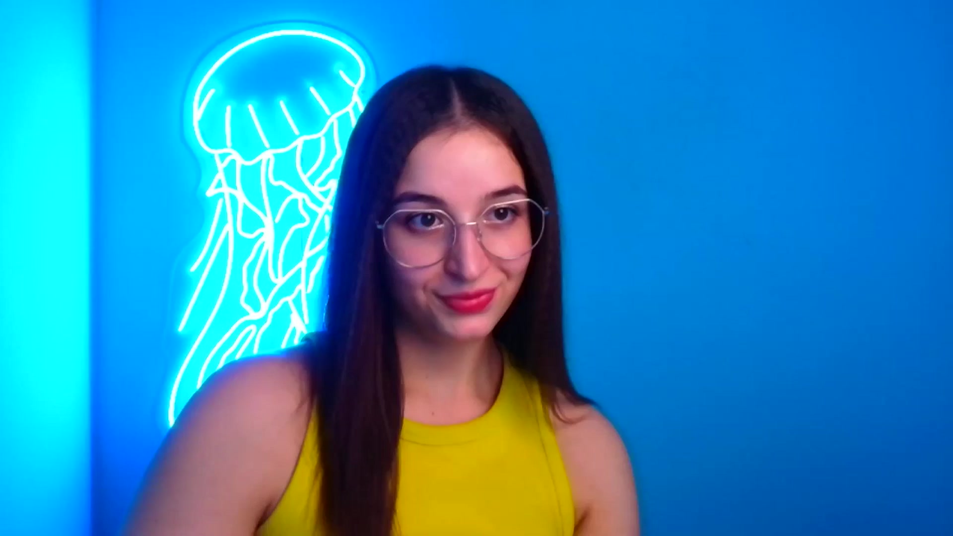 Gallery image thumbnail from Lilli_Fun's myfreecams stream on, 11/18/2024, 10:44 image 16 of 20