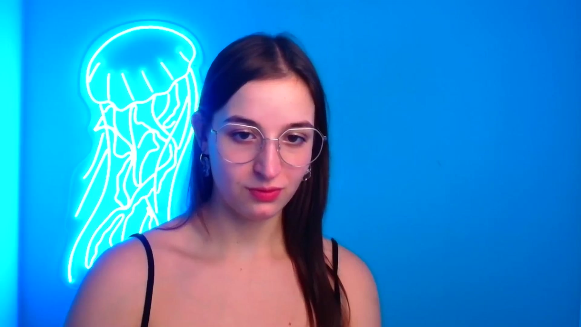 Gallery image thumbnail from Lilli_Fun's myfreecams stream on, 11/24/2024, 16:21 image 18 of 20