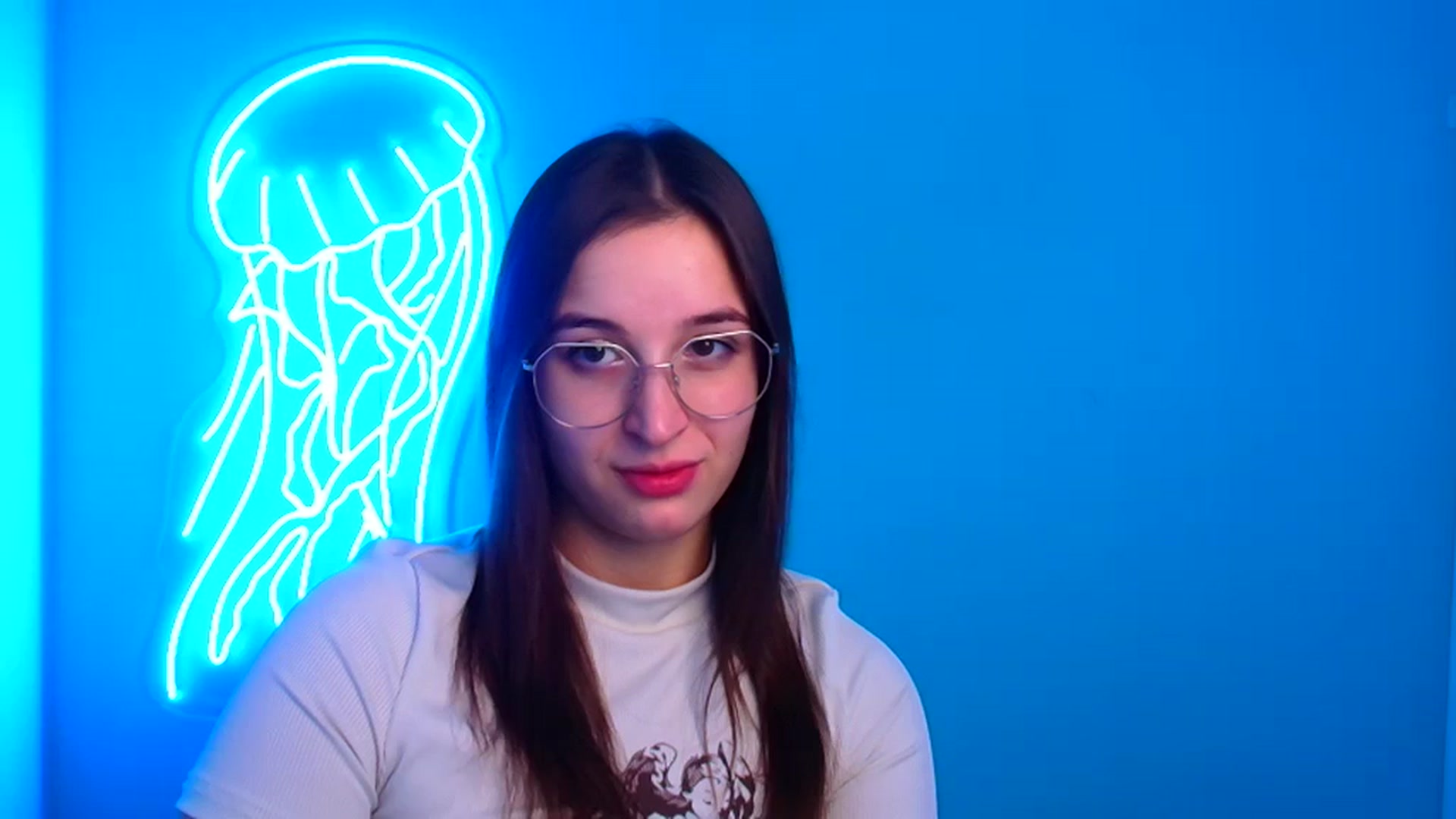 Gallery image thumbnail from Lilli_Fun's myfreecams stream on, 11/25/2024, 08:54 image 6 of 20