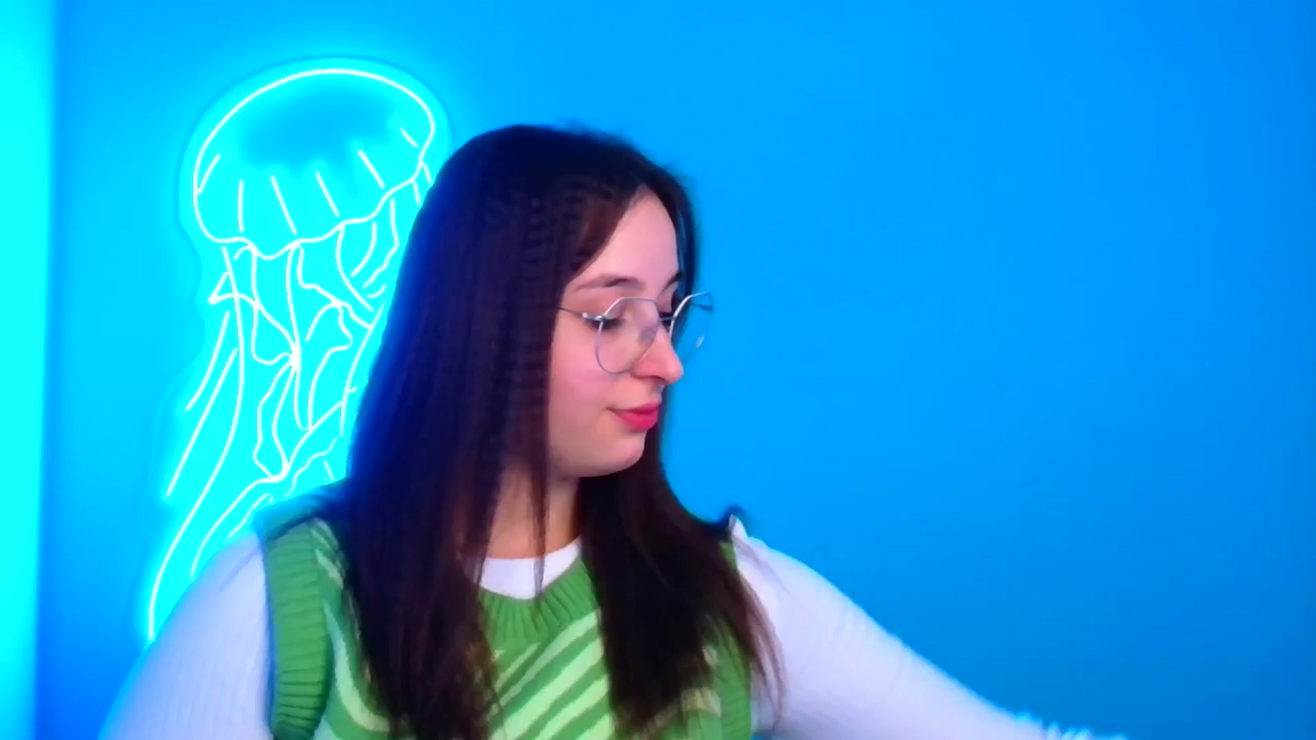 Gallery image thumbnail from Lilli_Fun's myfreecams stream on, 11/30/2024, 11:53 image 1 of 20
