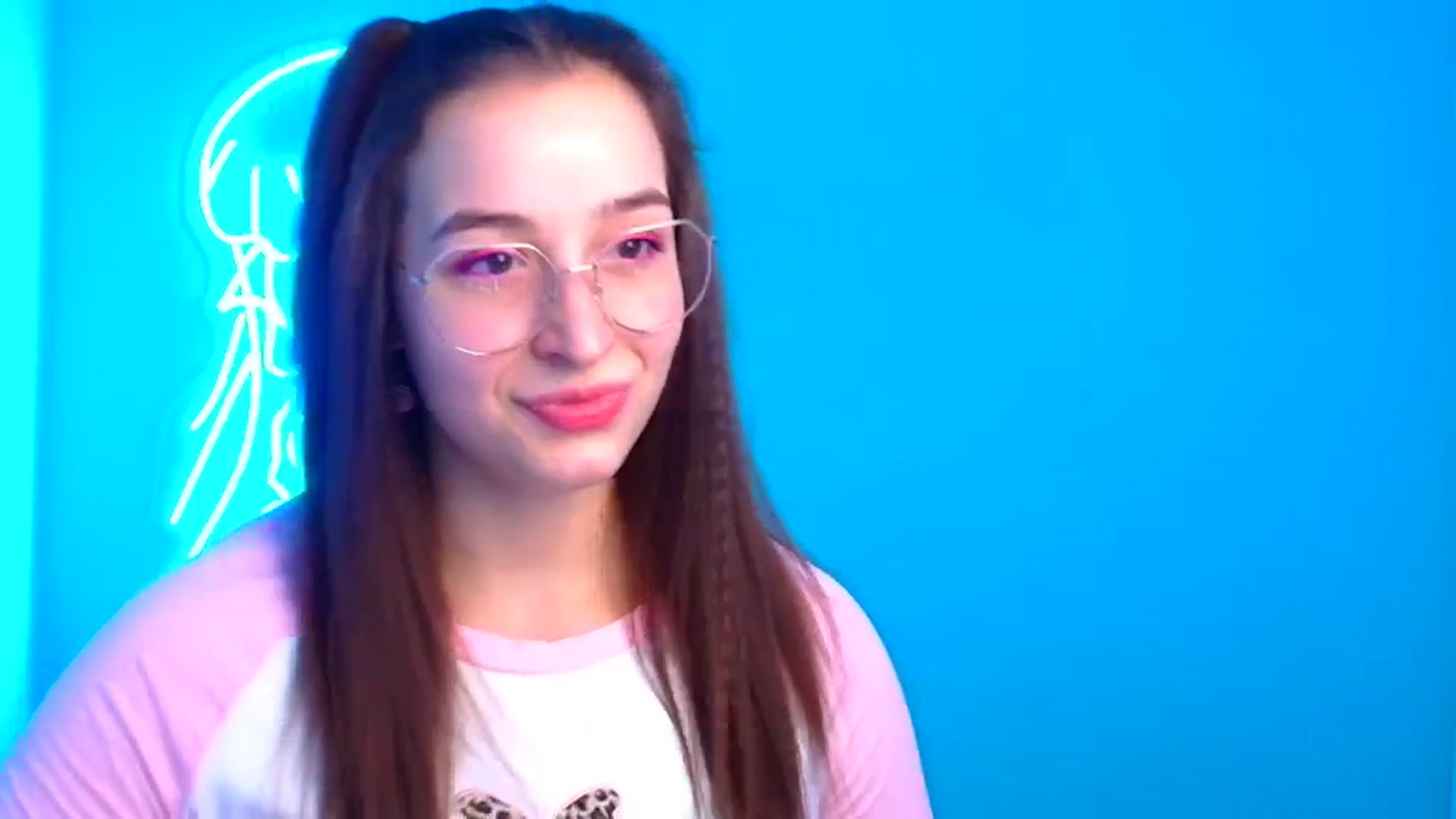Gallery image thumbnail from Lilli_Fun's myfreecams stream on, 12/01/2024, 13:32 image 12 of 20