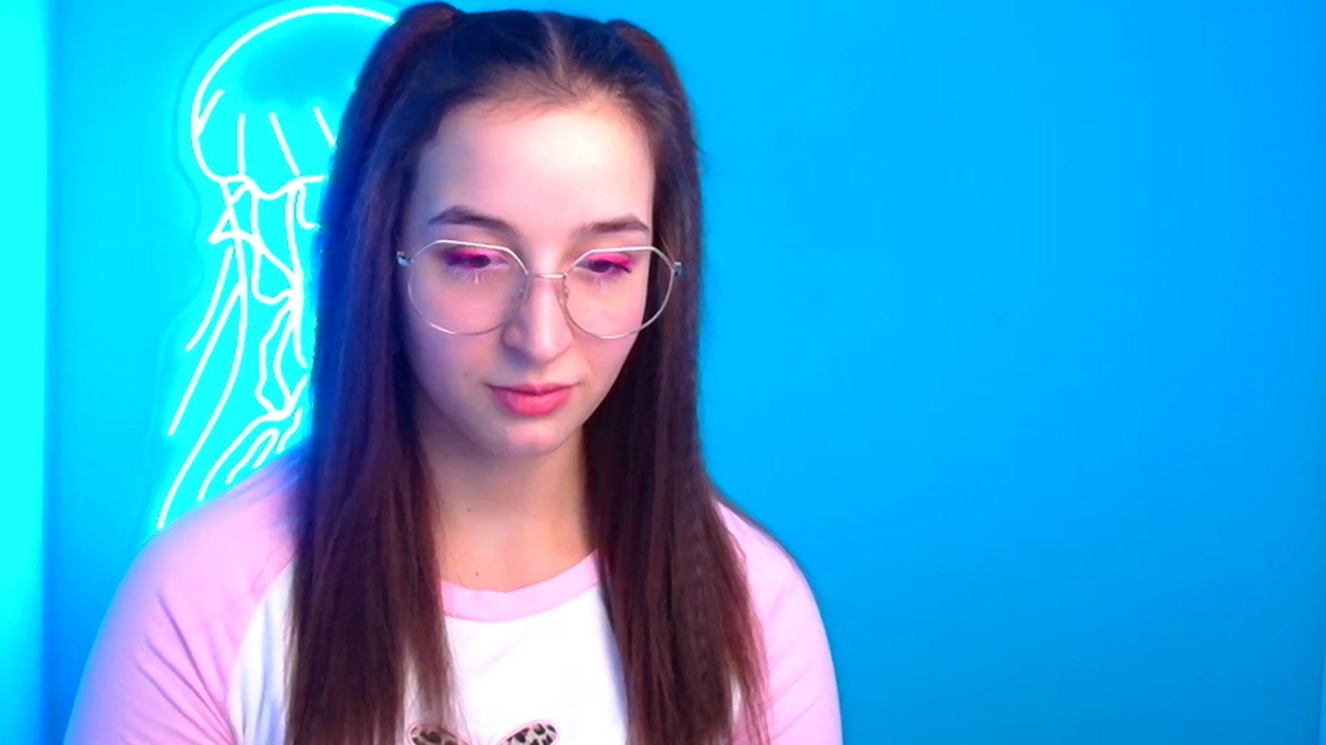 Gallery image thumbnail from Lilli_Fun's myfreecams stream on, 12/01/2024, 14:39 image 19 of 20