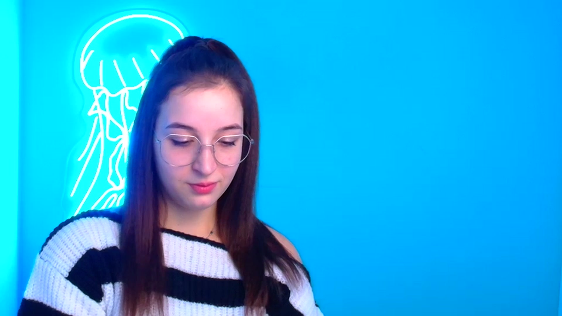 Gallery image thumbnail from Lilli_Fun's myfreecams stream on, 12/02/2024, 07:32 image 4 of 20