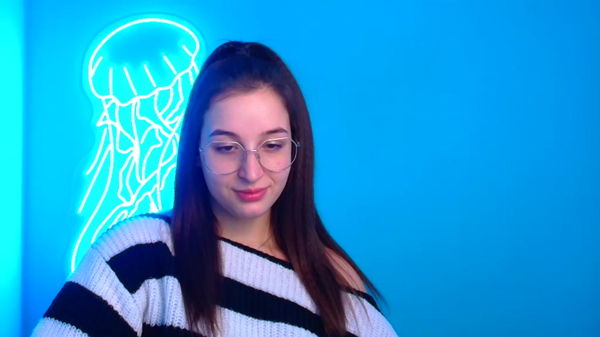 Gallery image thumbnail from Lilli_Fun's myfreecams stream on, 12/02/2024, 10:50 image 1 of 20