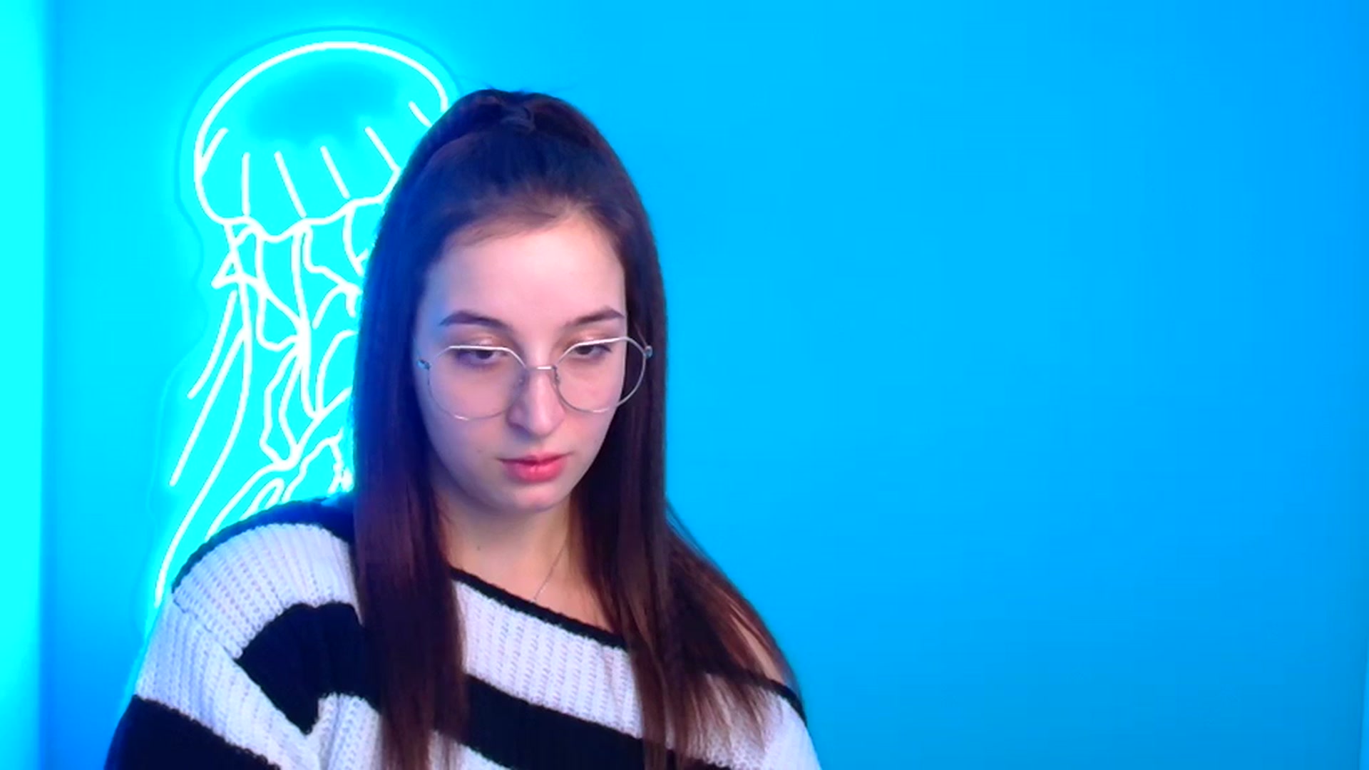 Gallery image thumbnail from Lilli_Fun's myfreecams stream on, 12/02/2024, 10:50 image 13 of 20