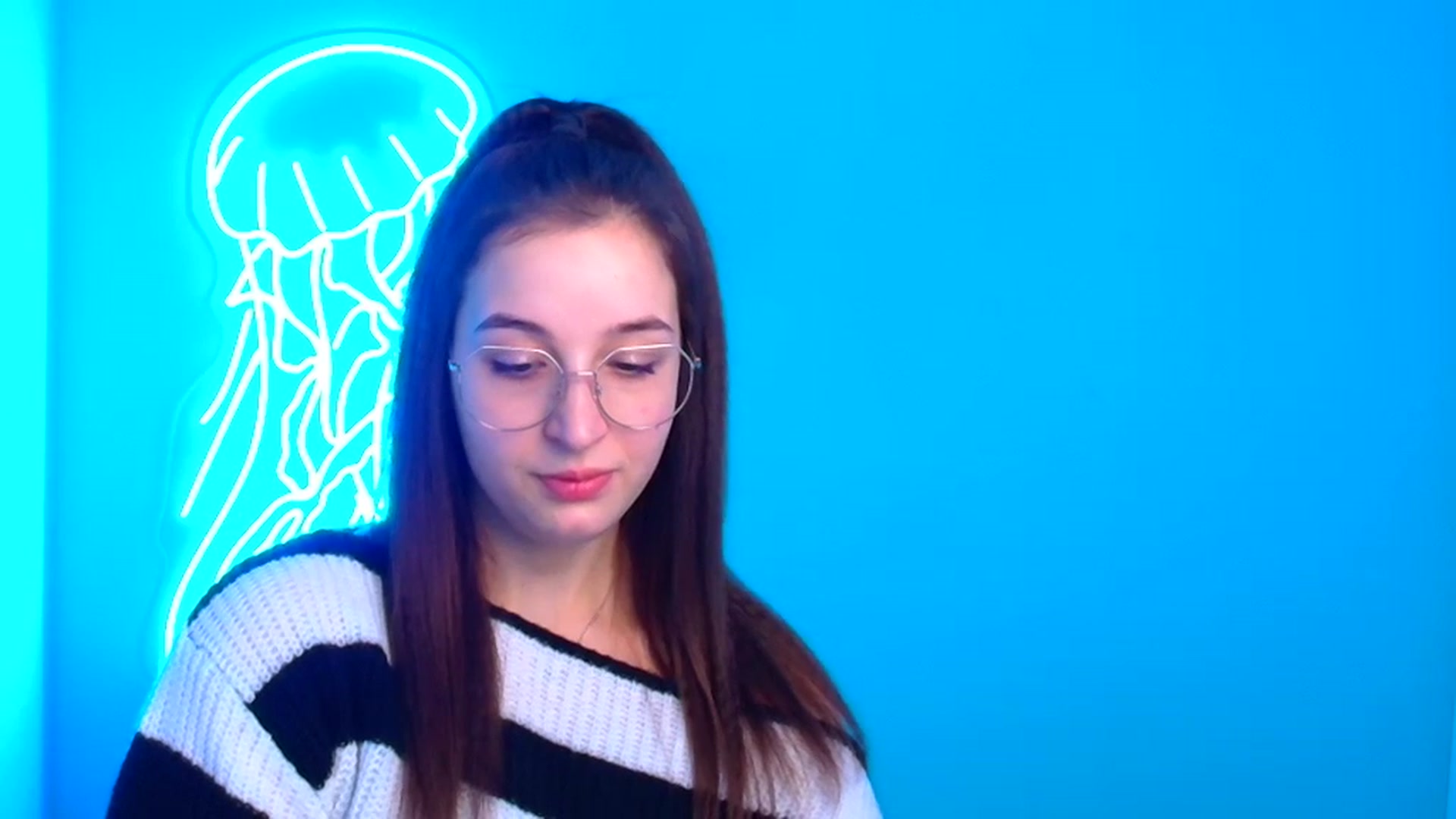 Gallery image thumbnail from Lilli_Fun's myfreecams stream on, 12/02/2024, 10:50 image 11 of 20