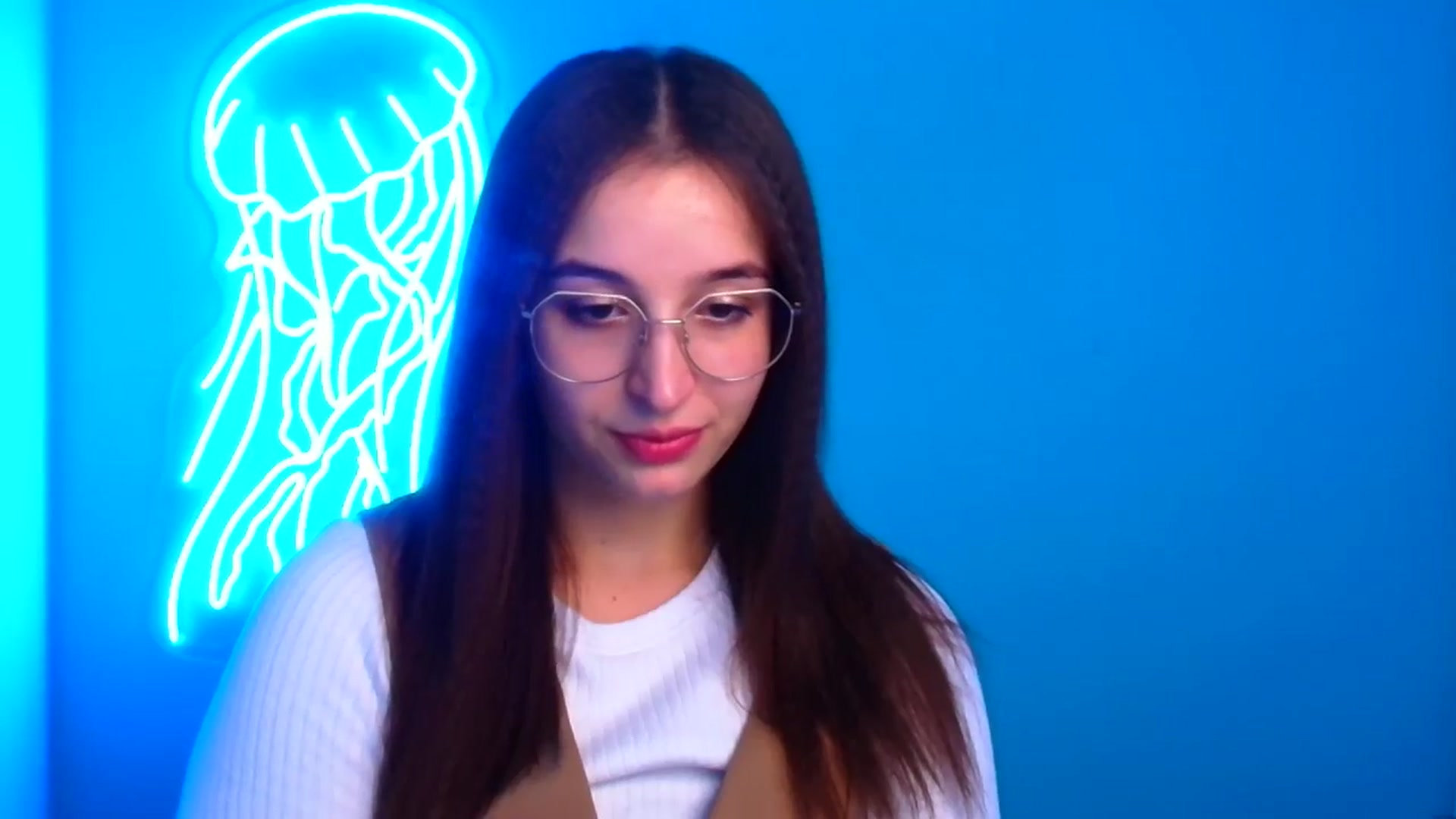 Gallery image thumbnail from Lilli_Fun's myfreecams stream on, 12/08/2024, 13:29 image 6 of 20