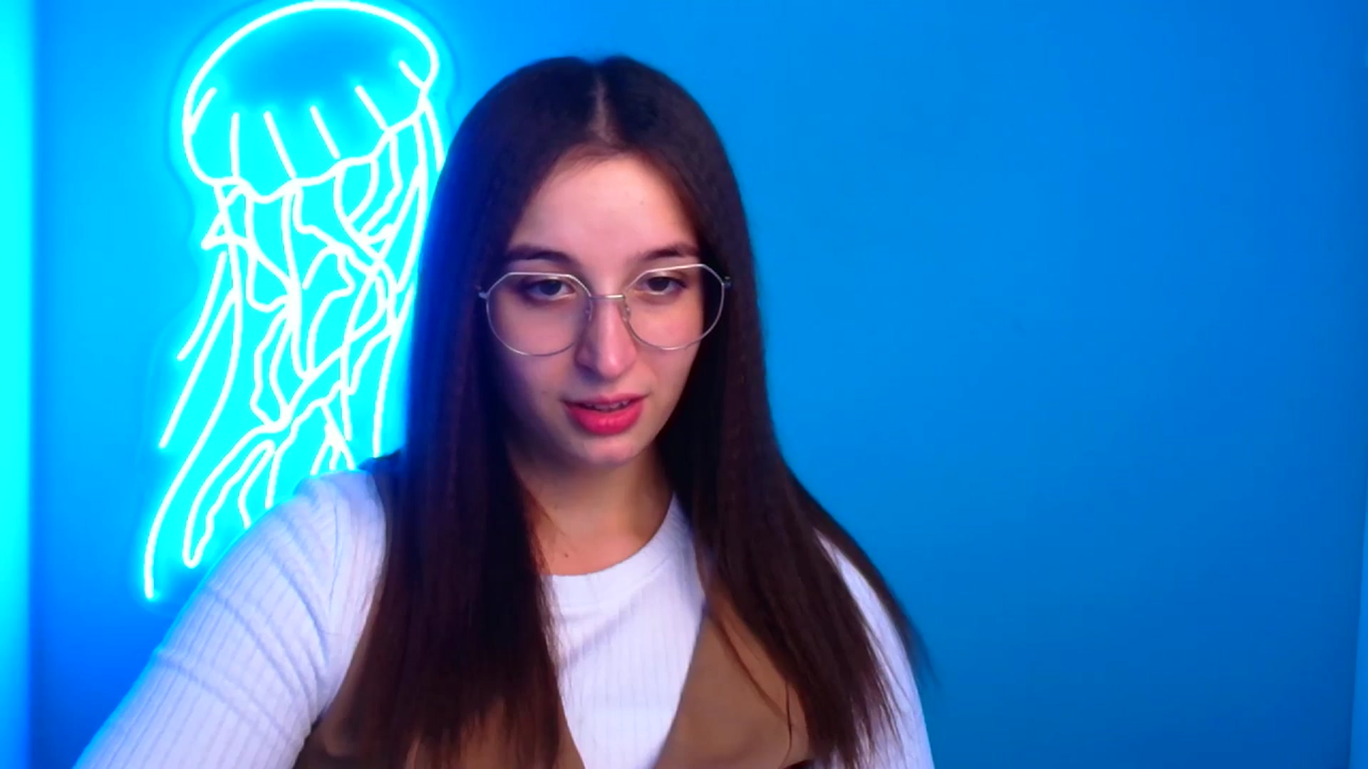 Gallery image thumbnail from Lilli_Fun's myfreecams stream on, 12/08/2024, 15:56 image 2 of 20