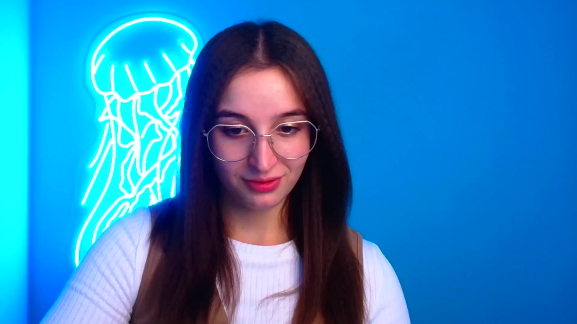 Gallery image thumbnail from Lilli_Fun's myfreecams stream on, 12/08/2024, 18:09 image 9 of 20
