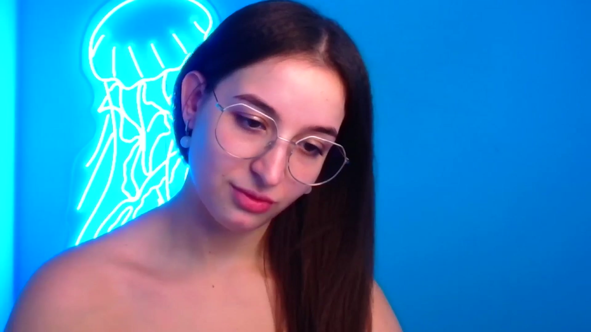 Gallery image thumbnail from Lilli_Fun's myfreecams stream on, 12/09/2024, 09:31 image 18 of 20