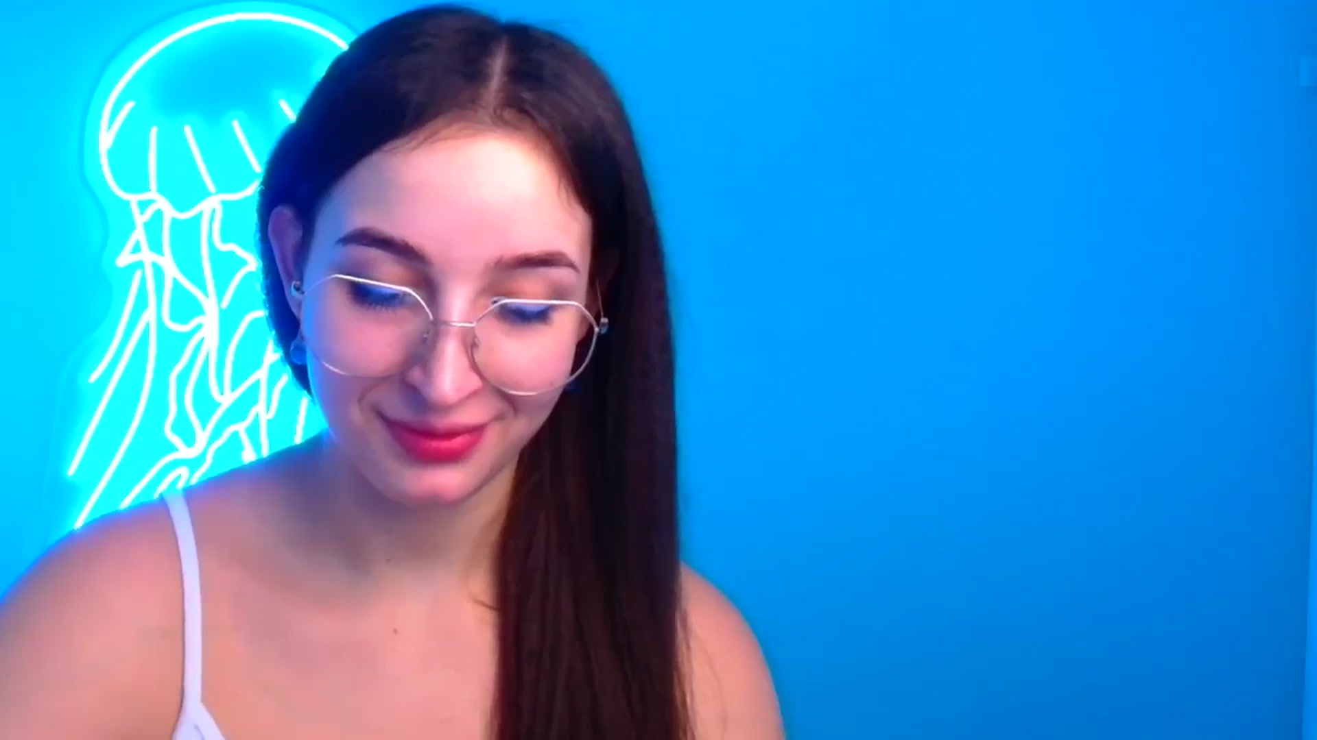 Gallery image thumbnail from Lilli_Fun's myfreecams stream on, 12/14/2024, 11:38 image 15 of 20