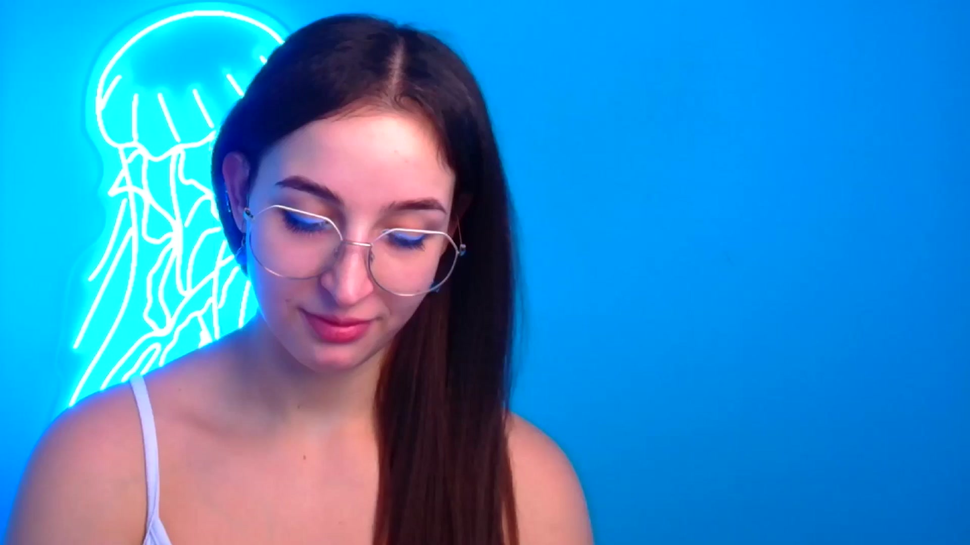 Gallery image thumbnail from Lilli_Fun's myfreecams stream on, 12/14/2024, 11:38 image 7 of 20