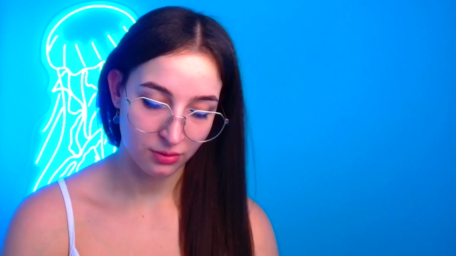 Gallery image thumbnail from Lilli_Fun's myfreecams stream on, 12/14/2024, 11:38 image 5 of 20