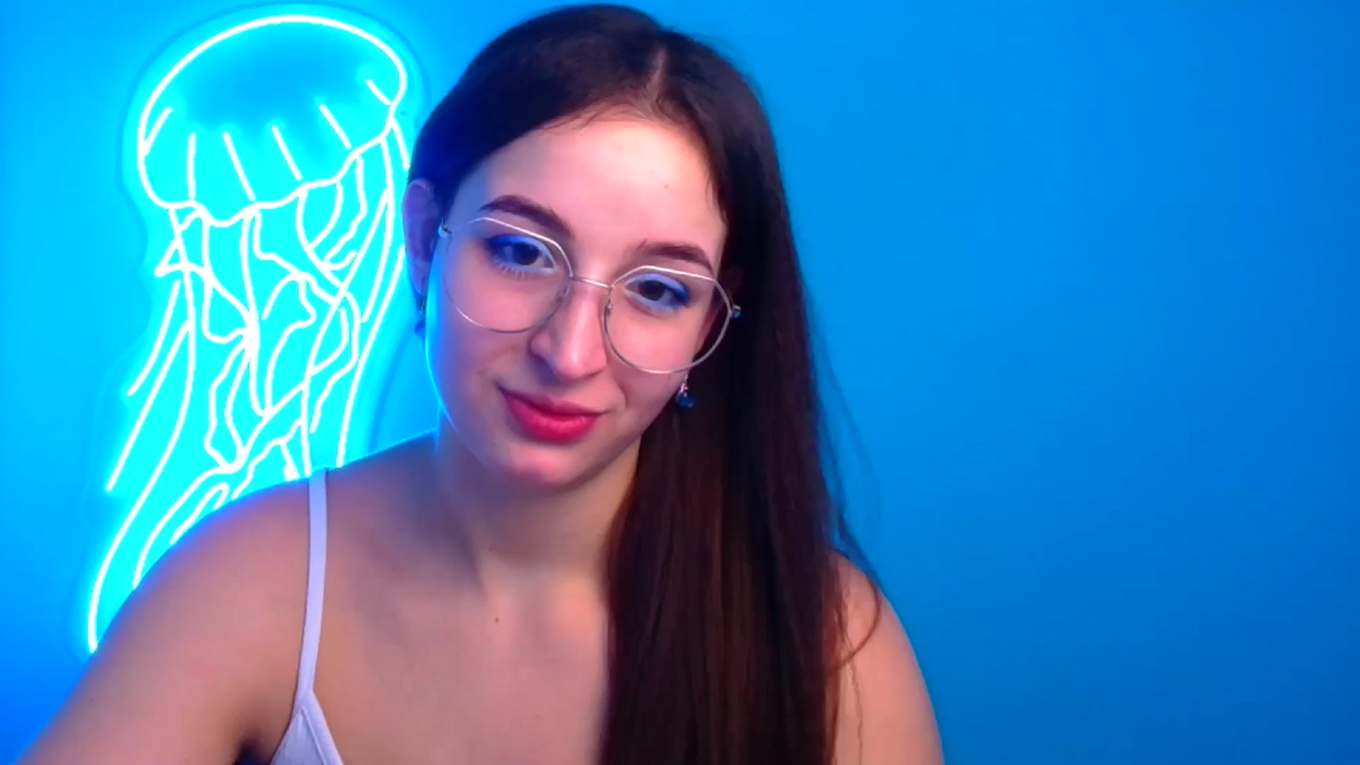 Gallery image thumbnail from Lilli_Fun's myfreecams stream on, 12/14/2024, 12:10 image 7 of 20