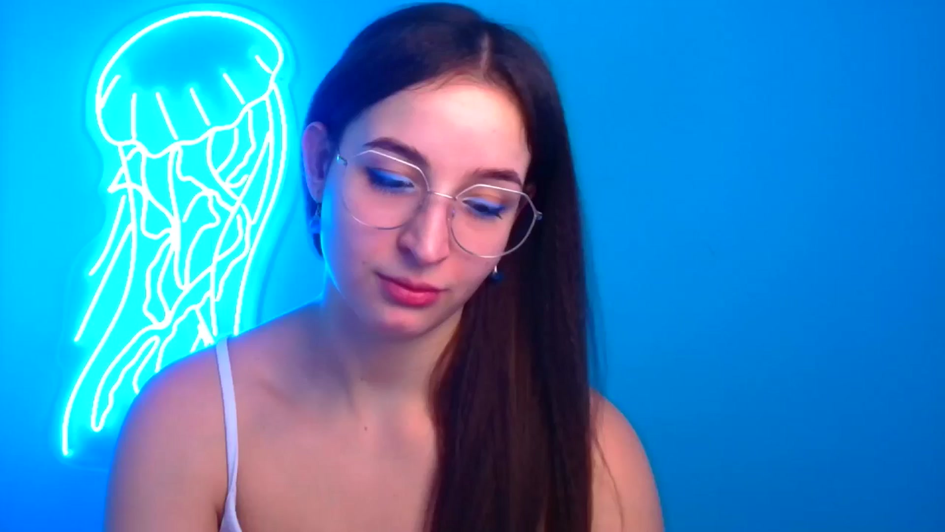 Gallery image thumbnail from Lilli_Fun's myfreecams stream on, 12/14/2024, 12:10 image 5 of 20