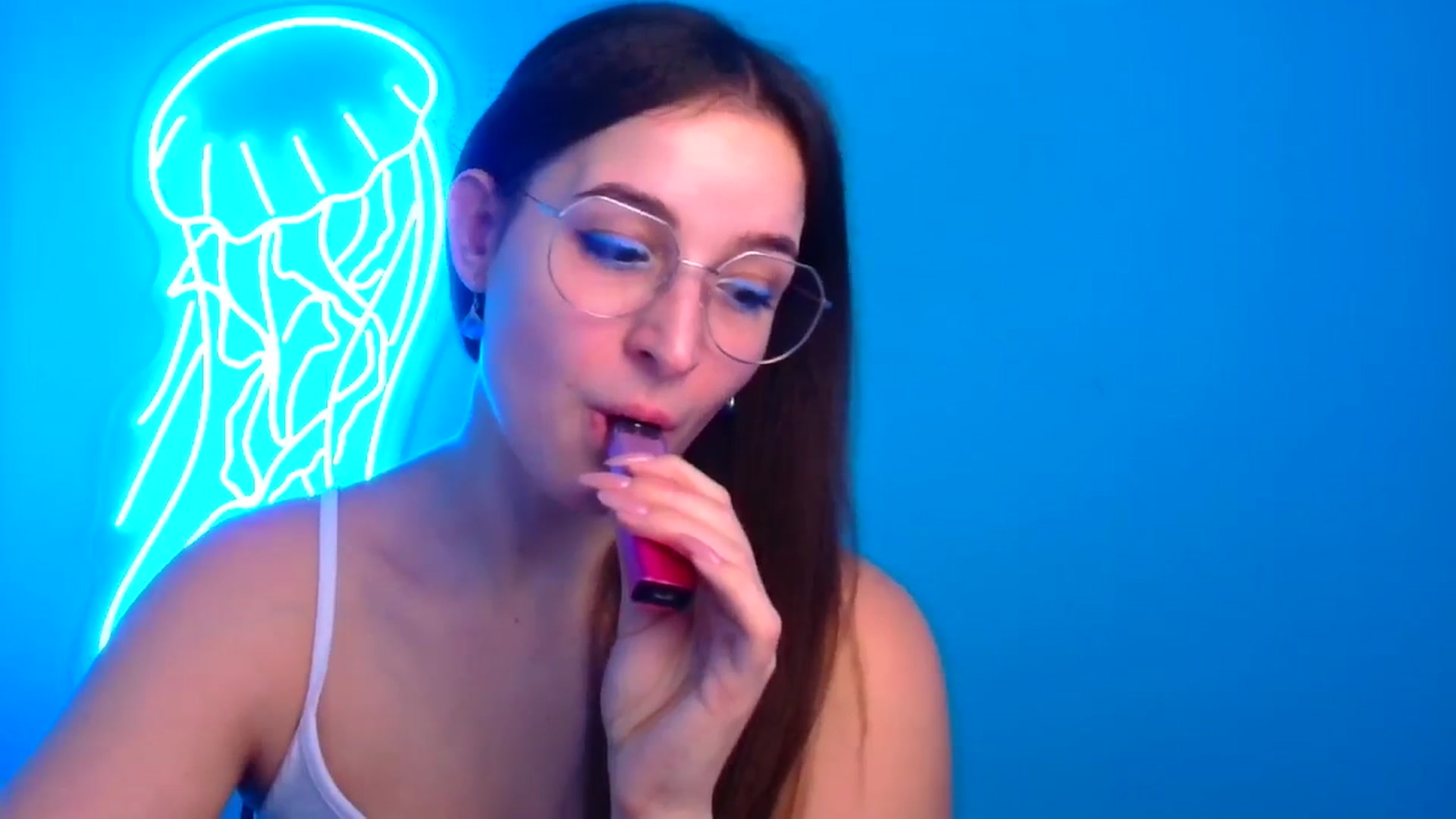 Gallery image thumbnail from Lilli_Fun's myfreecams stream on, 12/14/2024, 12:10 image 3 of 20