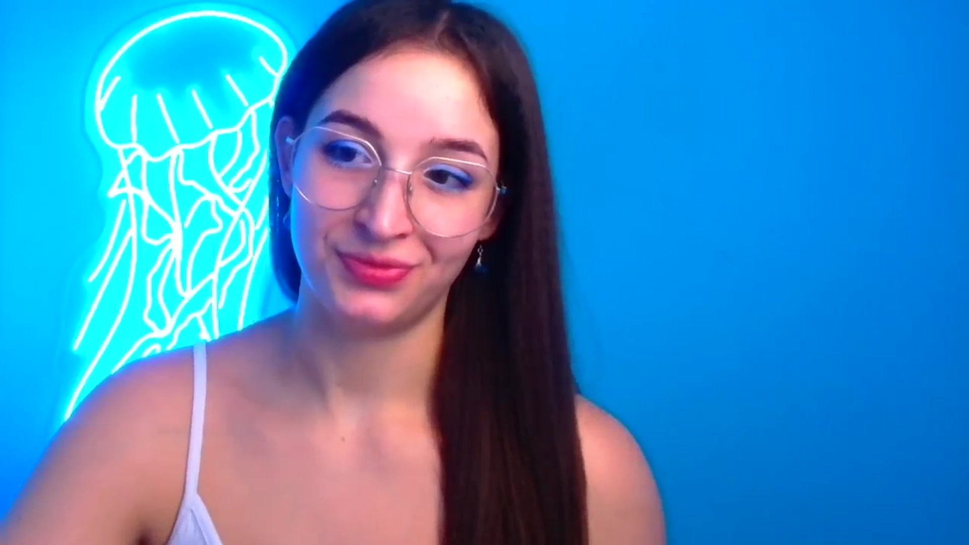 Gallery image thumbnail from Lilli_Fun's myfreecams stream on, 12/14/2024, 12:10 image 17 of 20