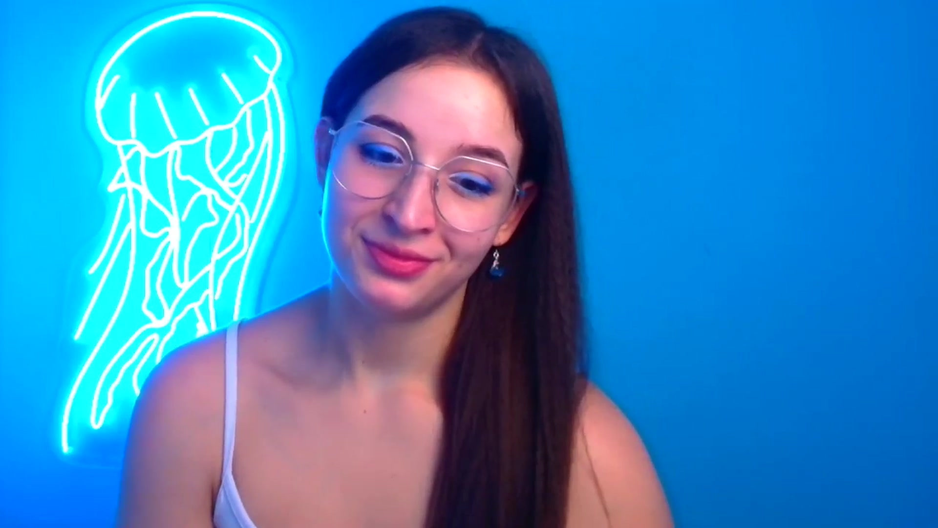 Gallery image thumbnail from Lilli_Fun's myfreecams stream on, 12/14/2024, 12:10 image 4 of 20